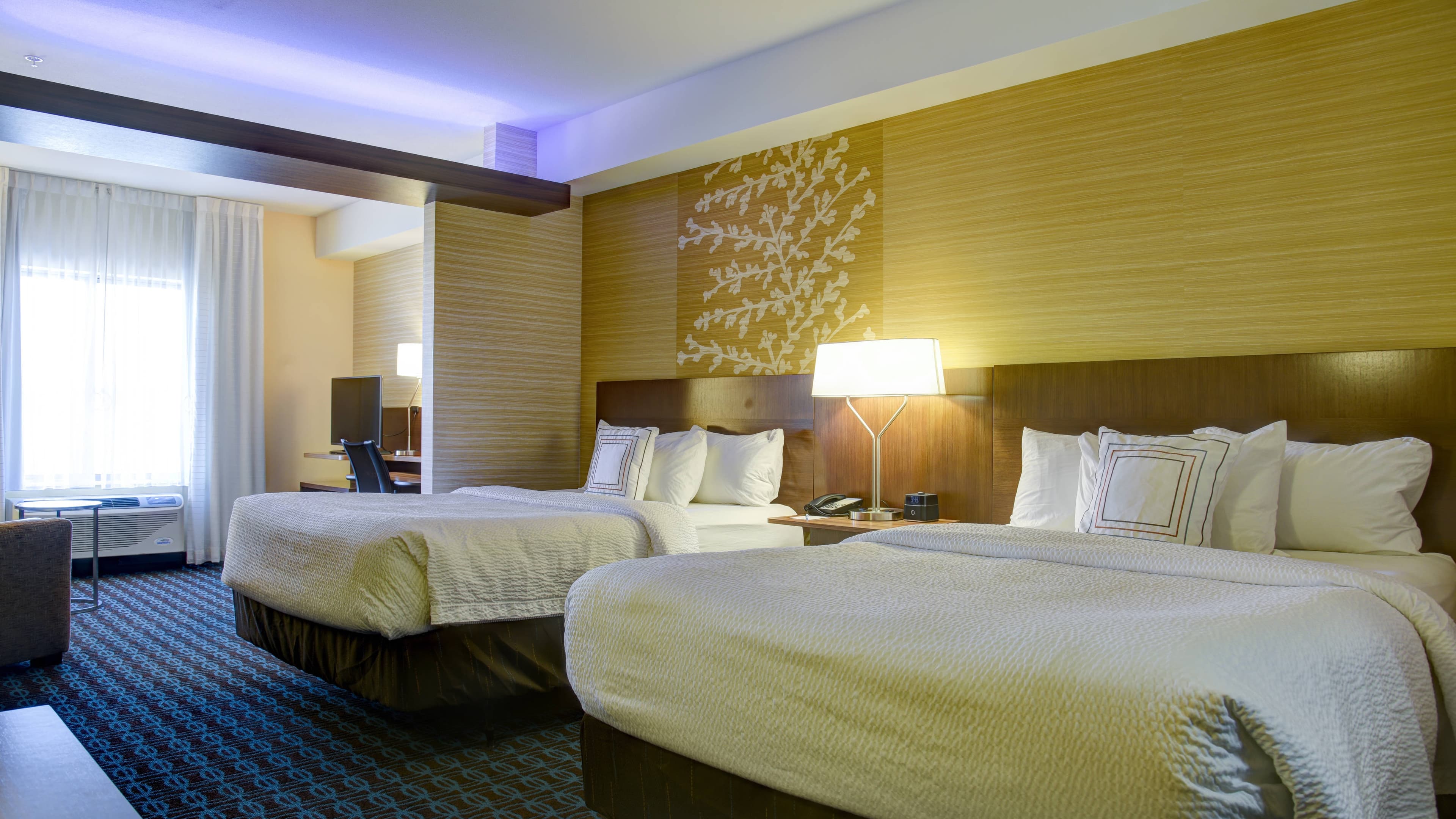 Fairfield Inn & Suites Rochester Mayo Clinic Area/Saint Marys — 7