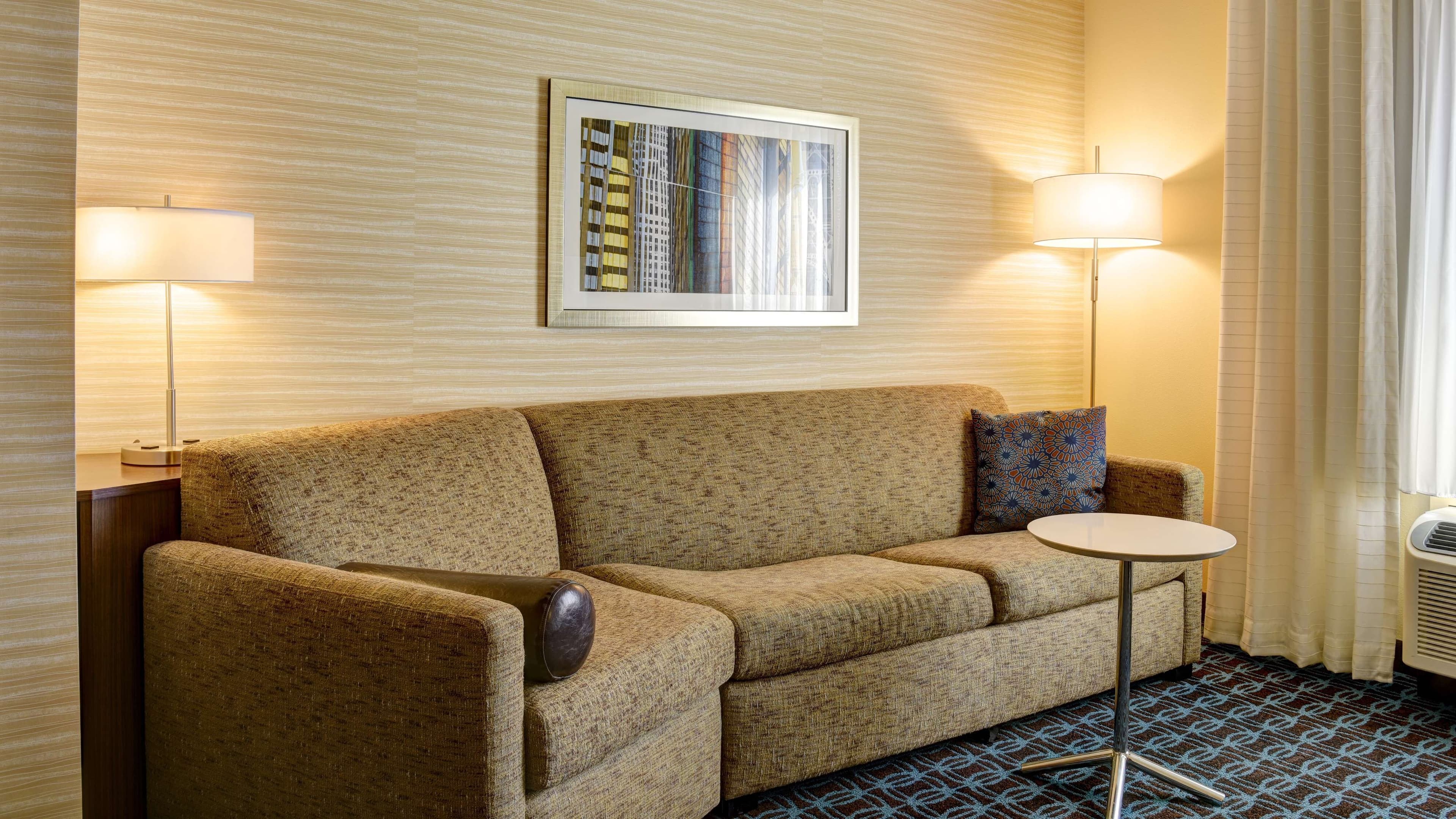 Fairfield Inn & Suites Rochester Mayo Clinic Area/Saint Marys - Image 4