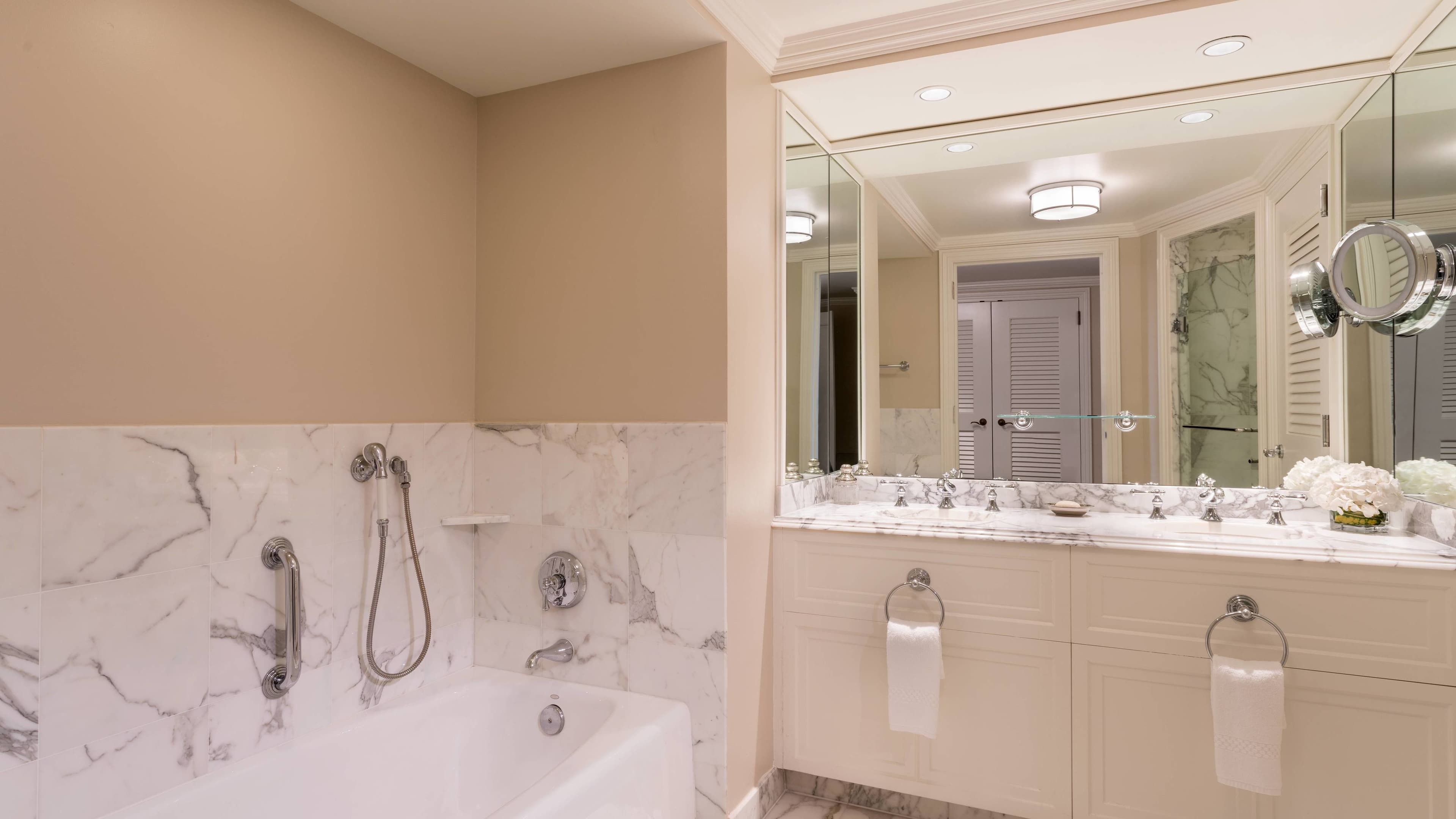 The Ritz-Carlton Naples, Tiburón - Image 4