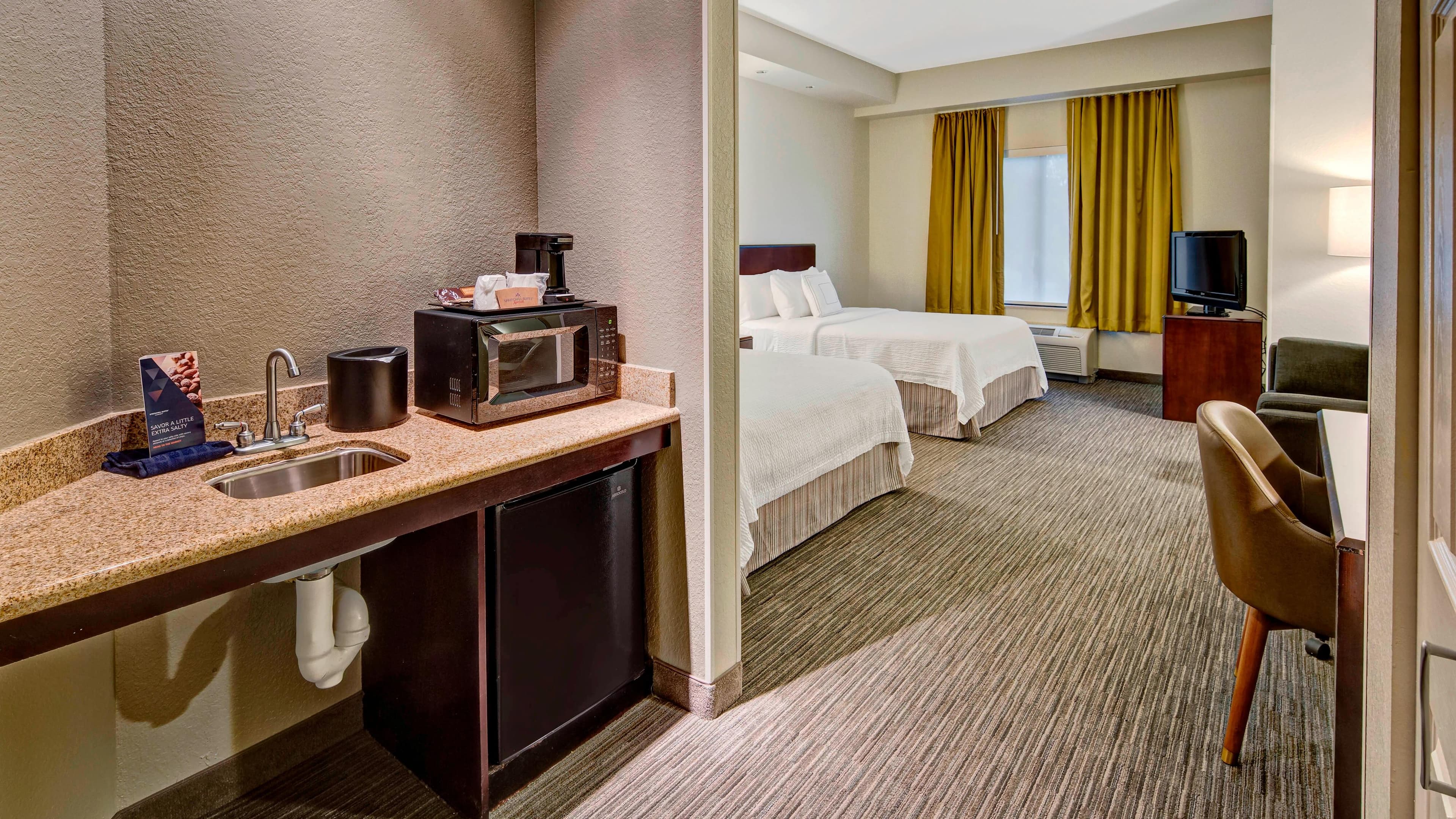 SpringHill Suites Naples — 15