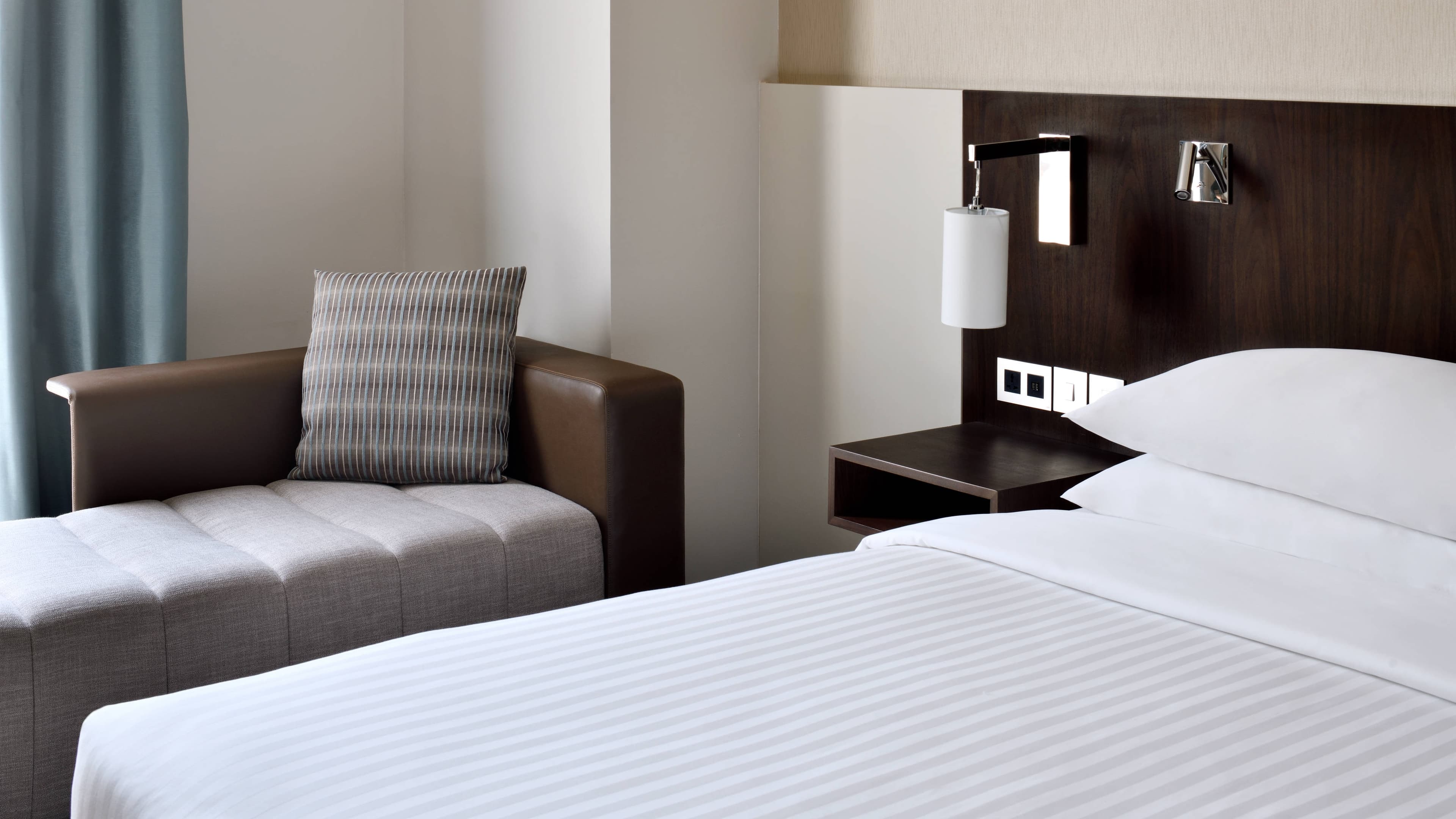Holiday Inn Riyadh - Izdihar — 10