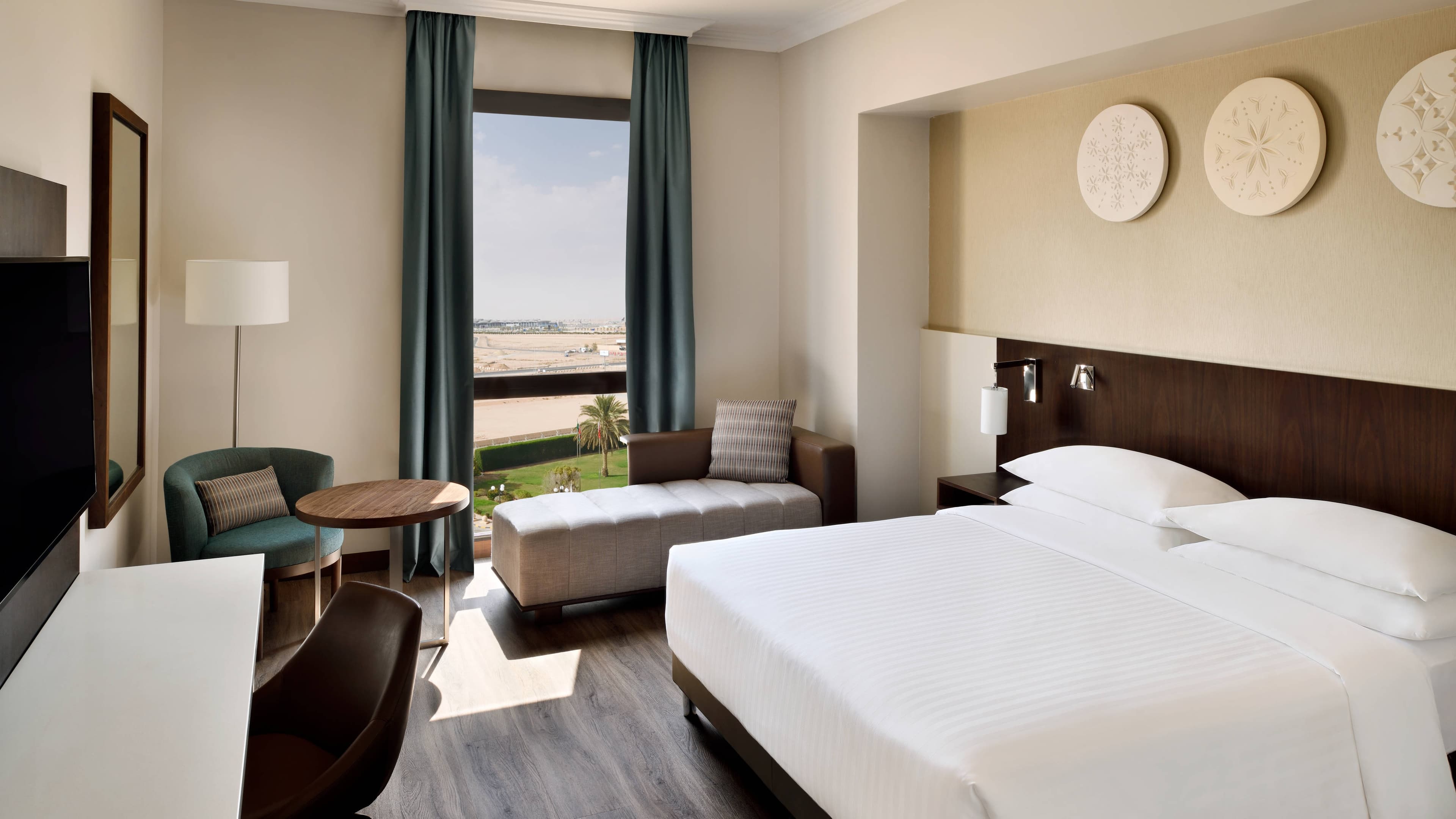 Holiday Inn Riyadh - Izdihar — 8