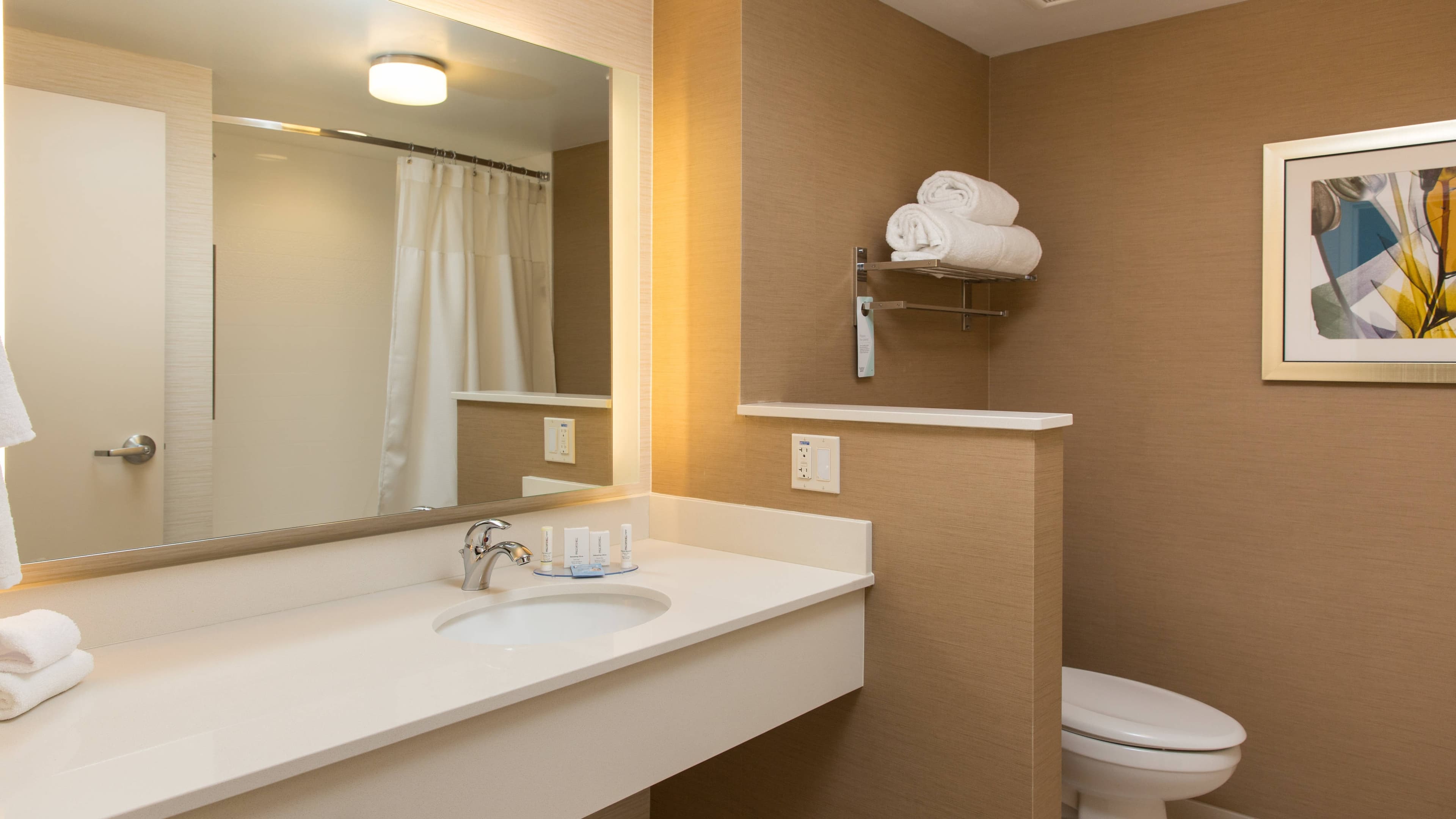 Guestroom - Image 4