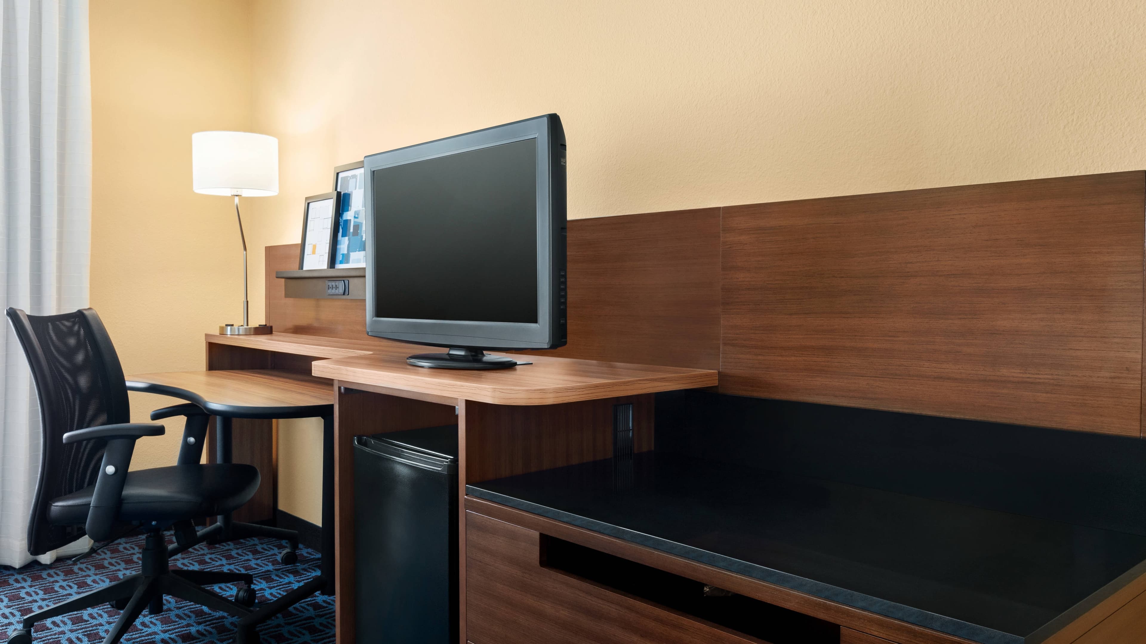 Fairfield Inn Roseville - Image 3