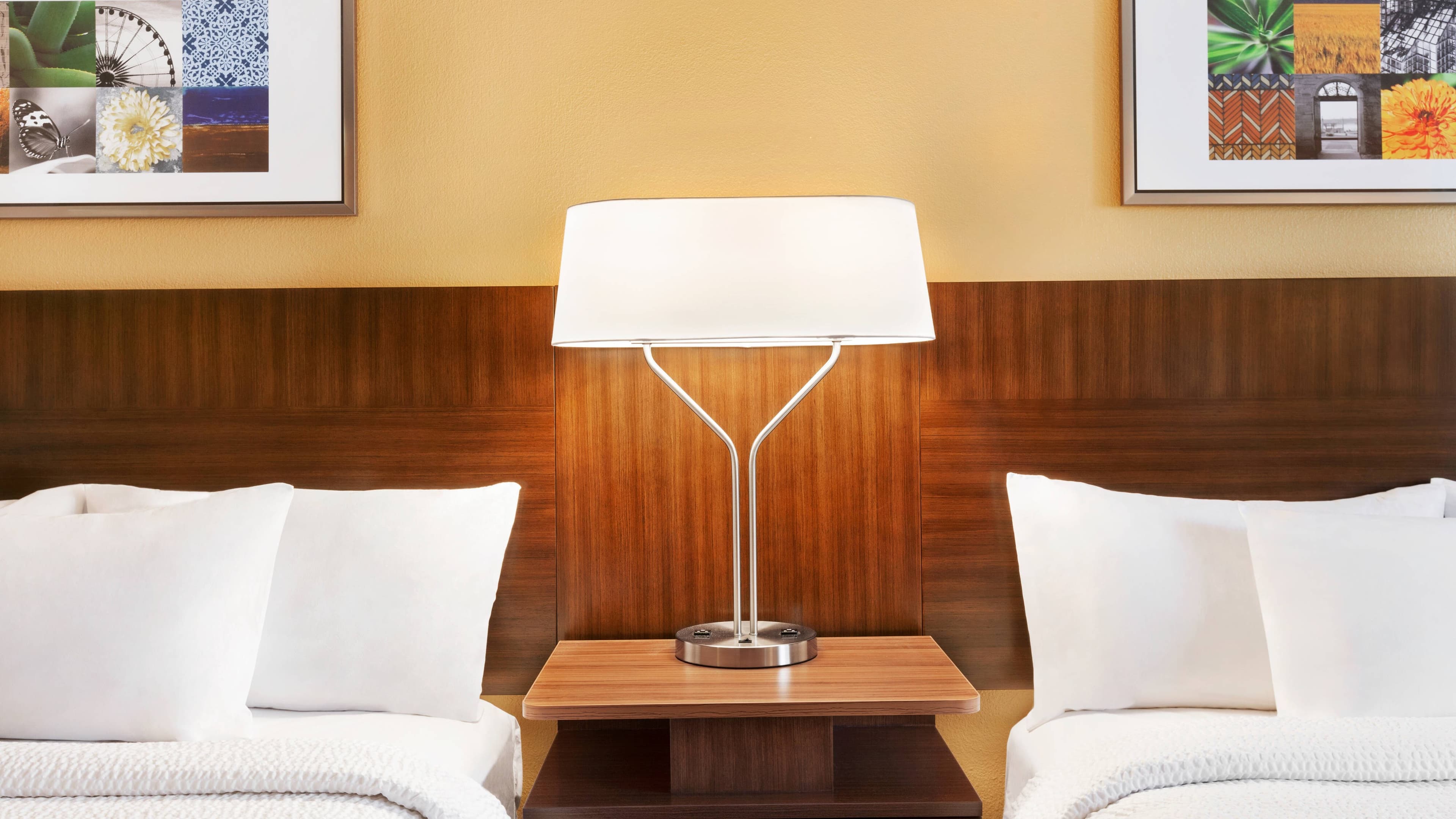Fairfield Inn Roseville — 8