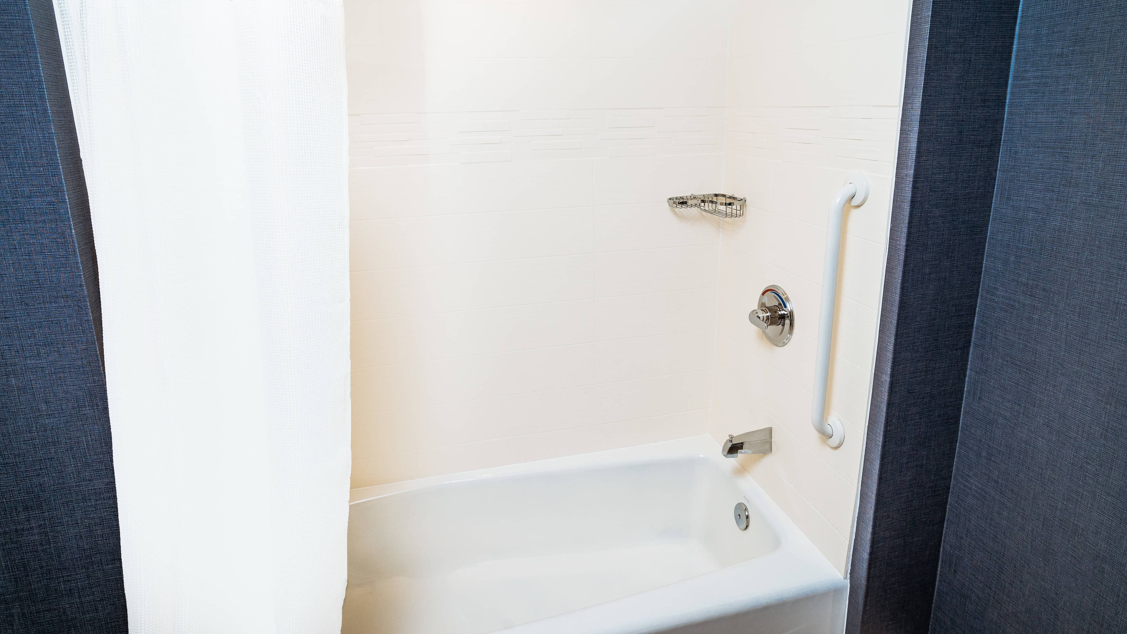 One Bedroom - Image 5