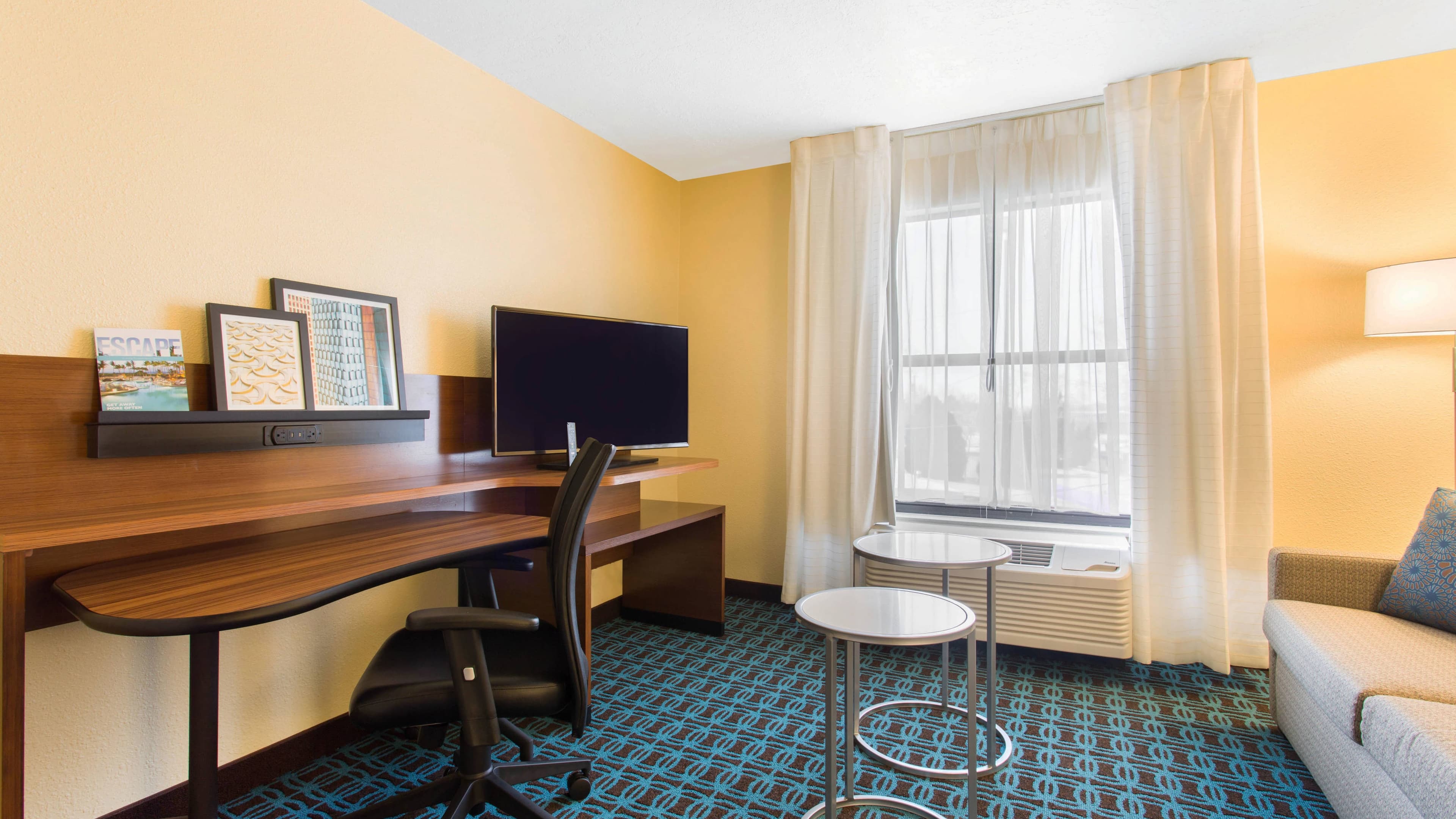 Fairfield Inn & Suites Santa Fe — 17