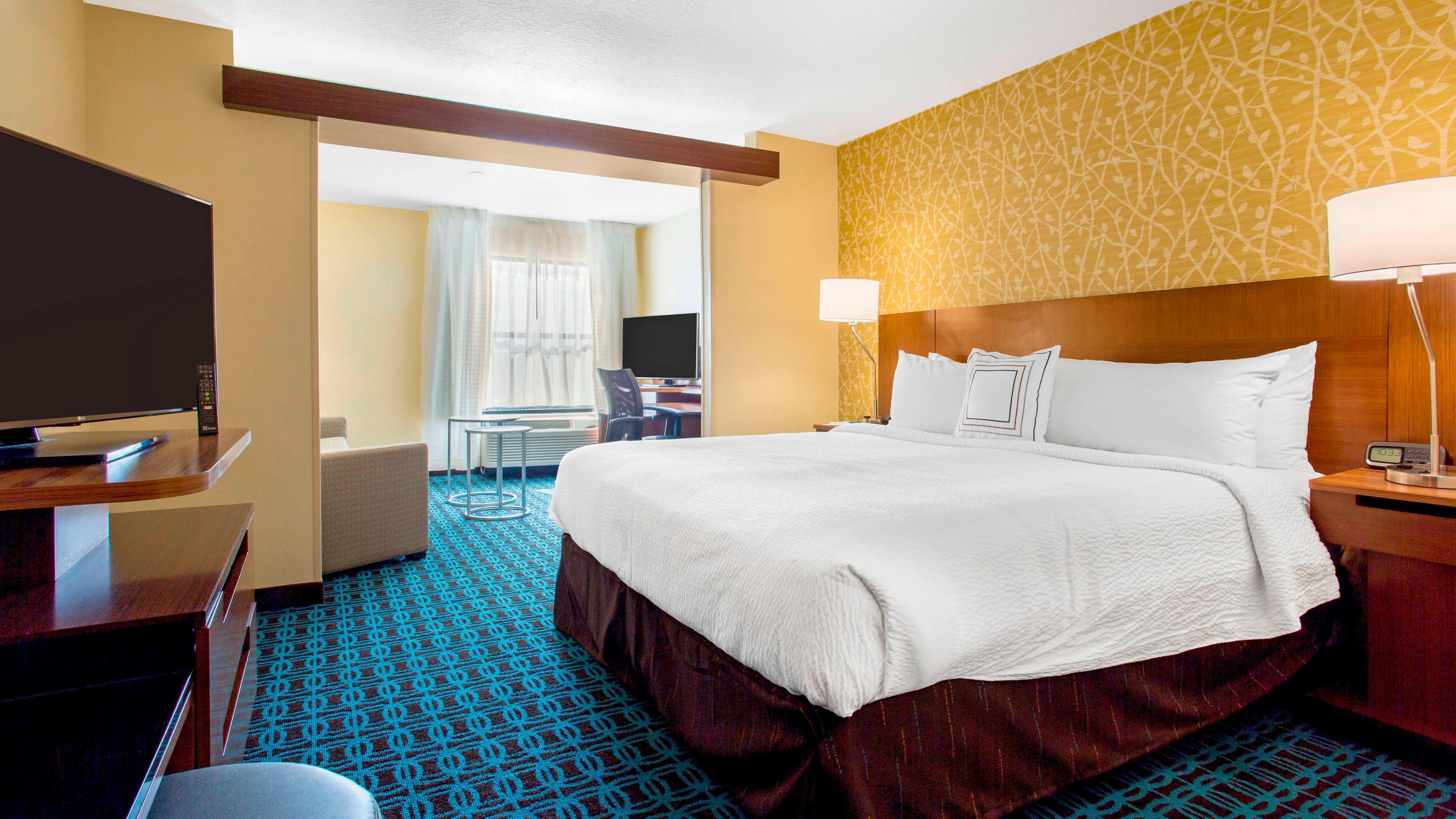 Fairfield Inn & Suites Santa Fe - Image 5