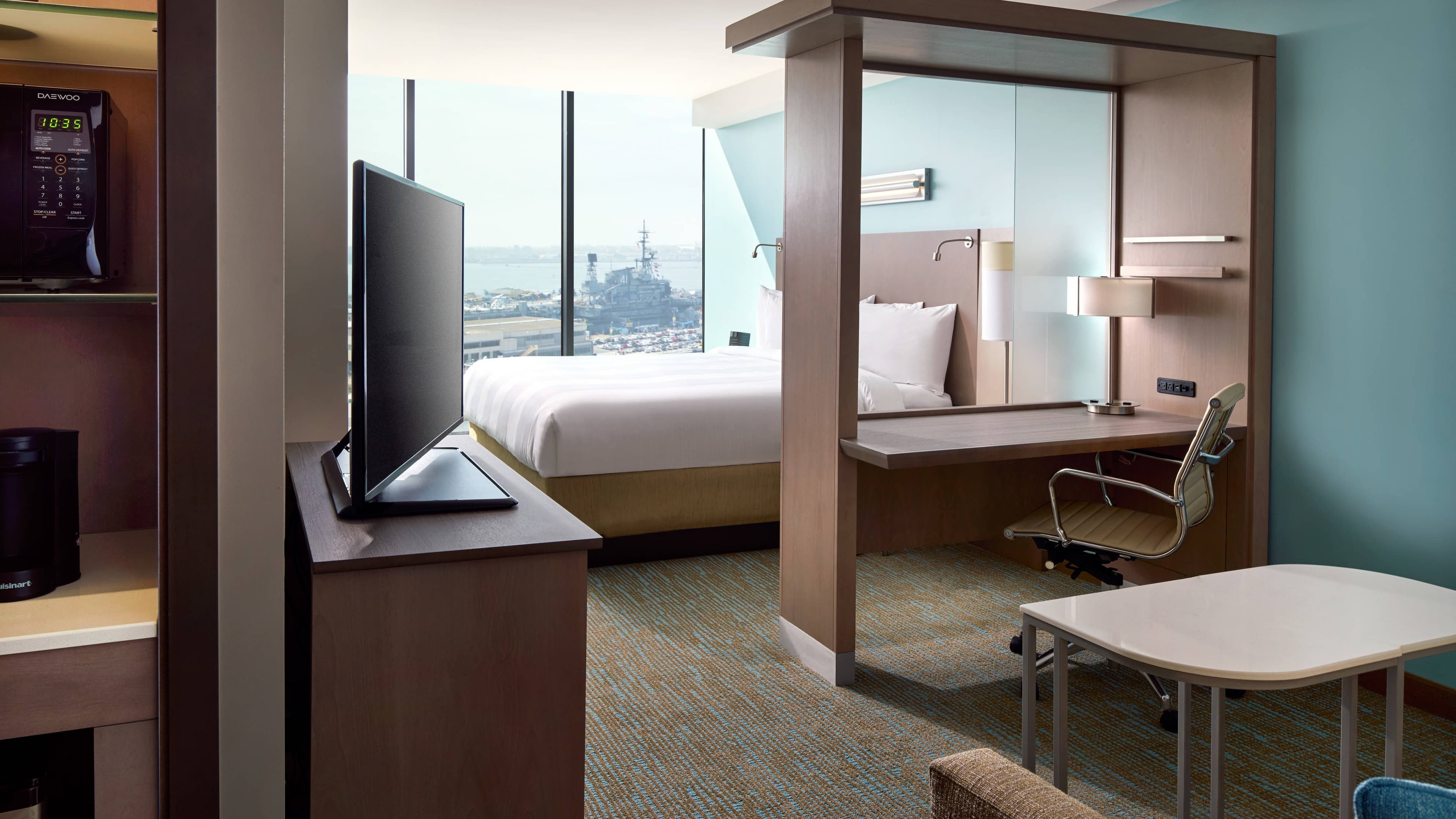 SpringHill Suites San Diego Downtown/Bayfront - Image 2