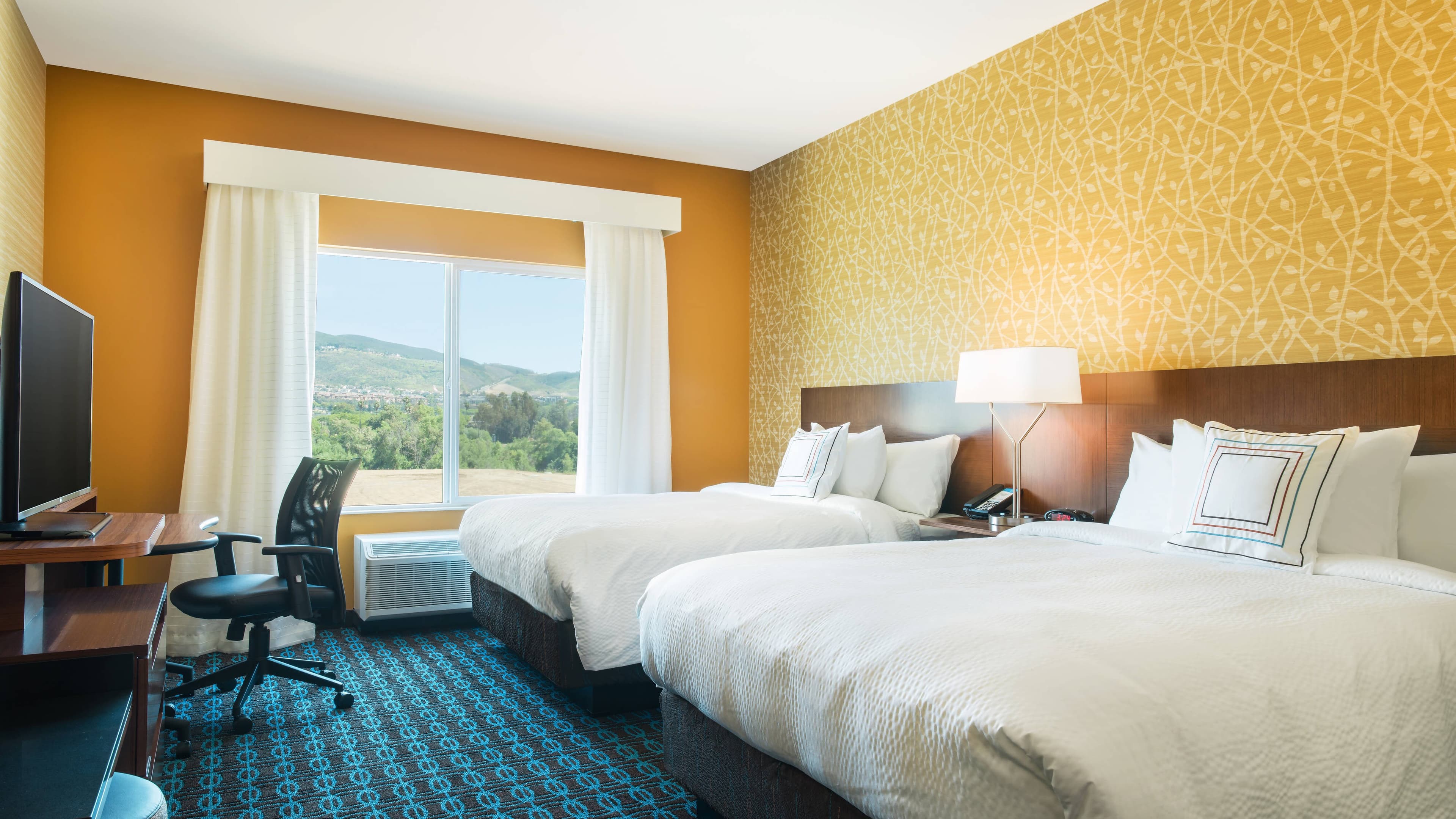 Holiday Inn Express San Diego South - Chula Vista — 12
