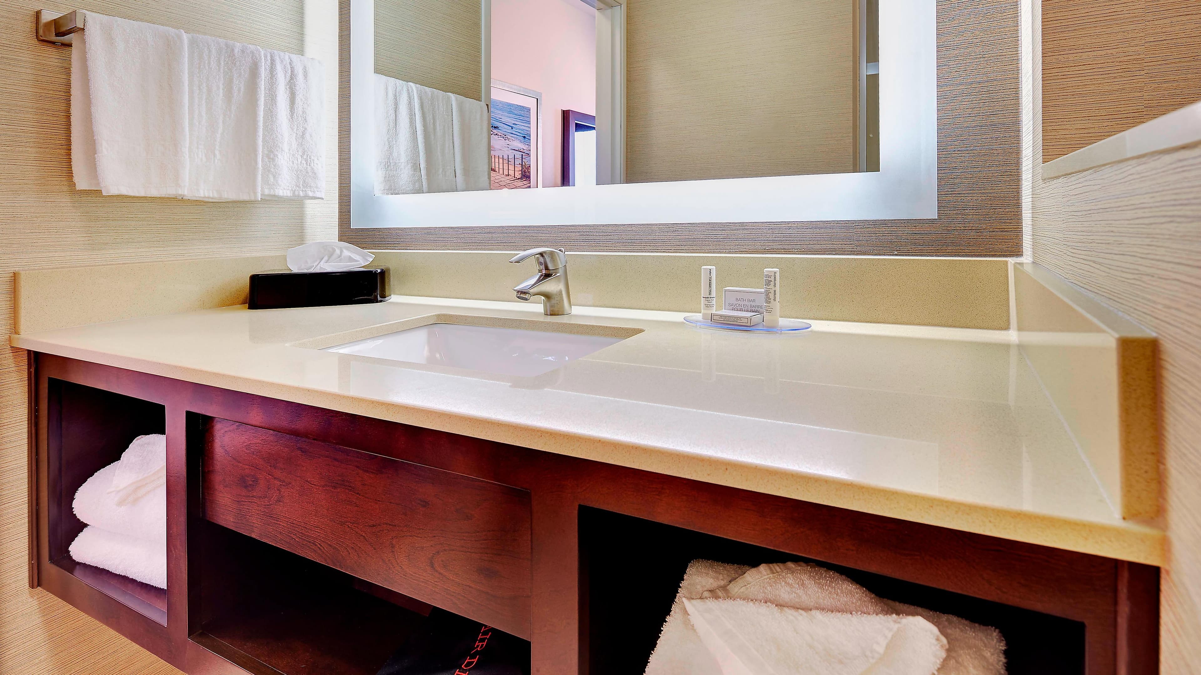 Fairfield Inn & Suites San Diego Carlsbad - Image 5