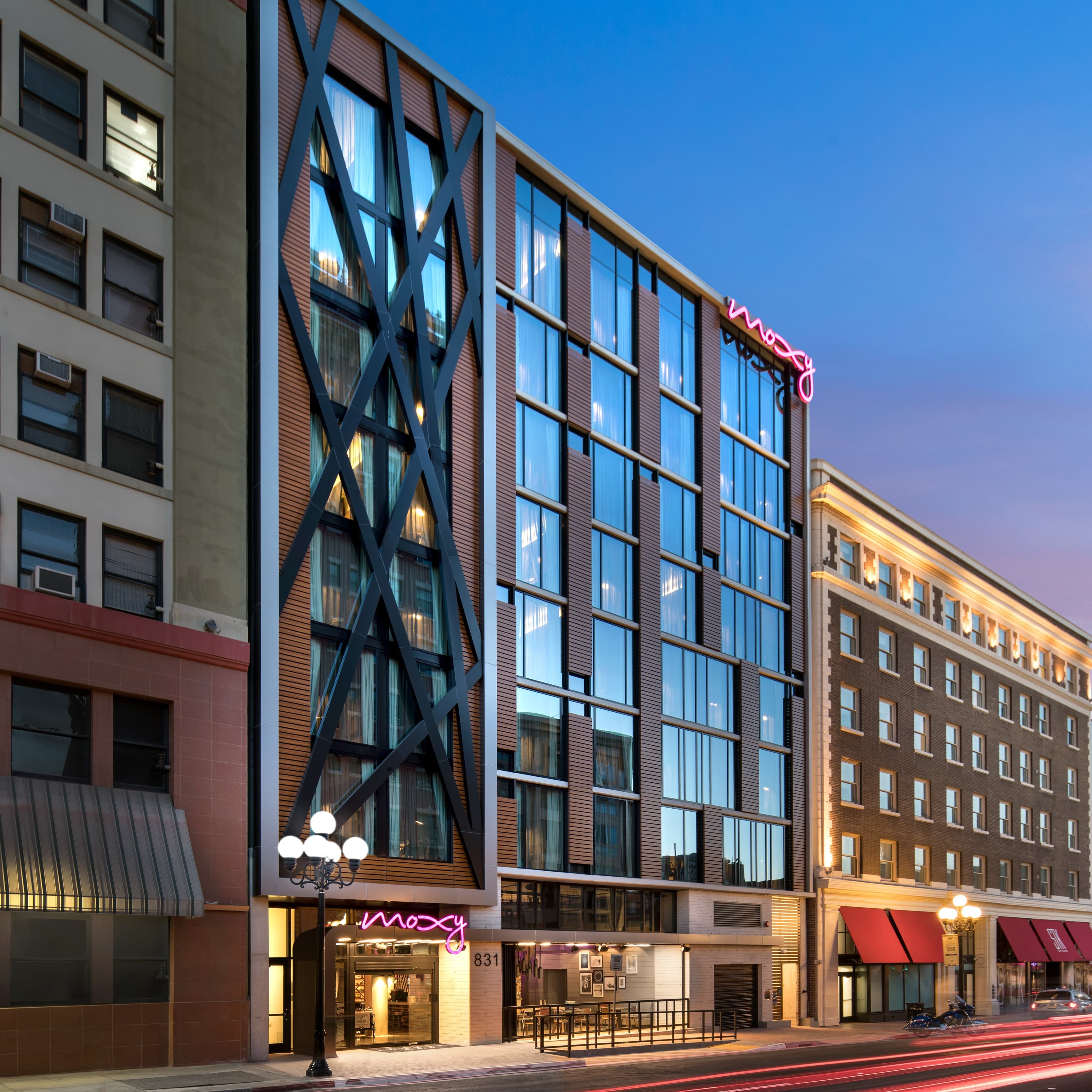 Moxy San Diego Downtown/Gaslamp Quarter
