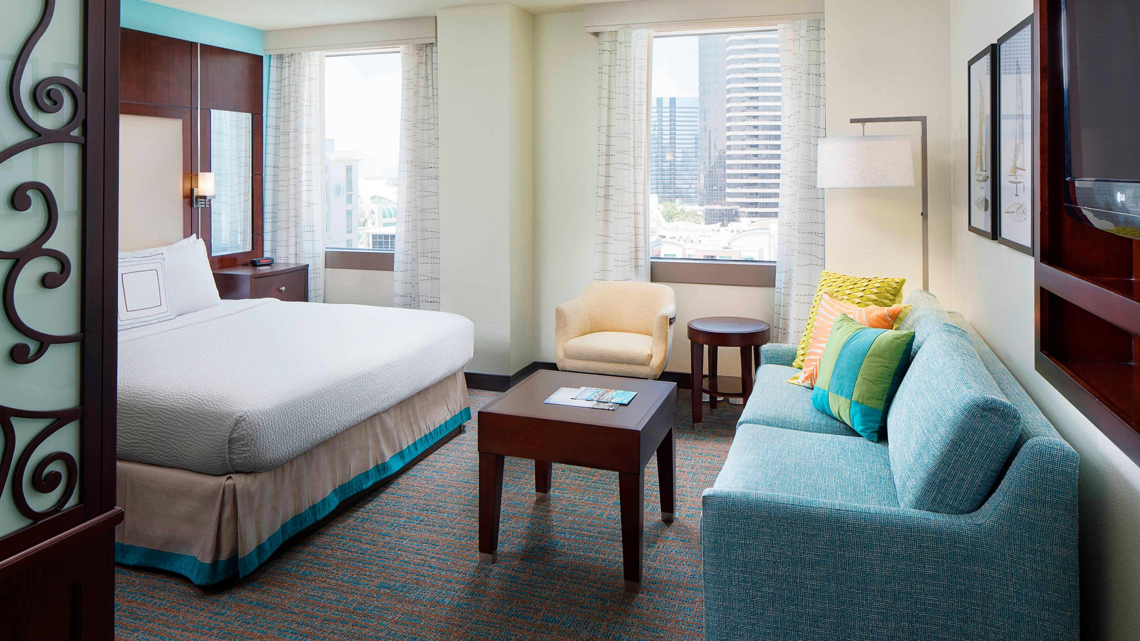 Residence Inn San Diego Downtown/Gaslamp Quarter — 6
