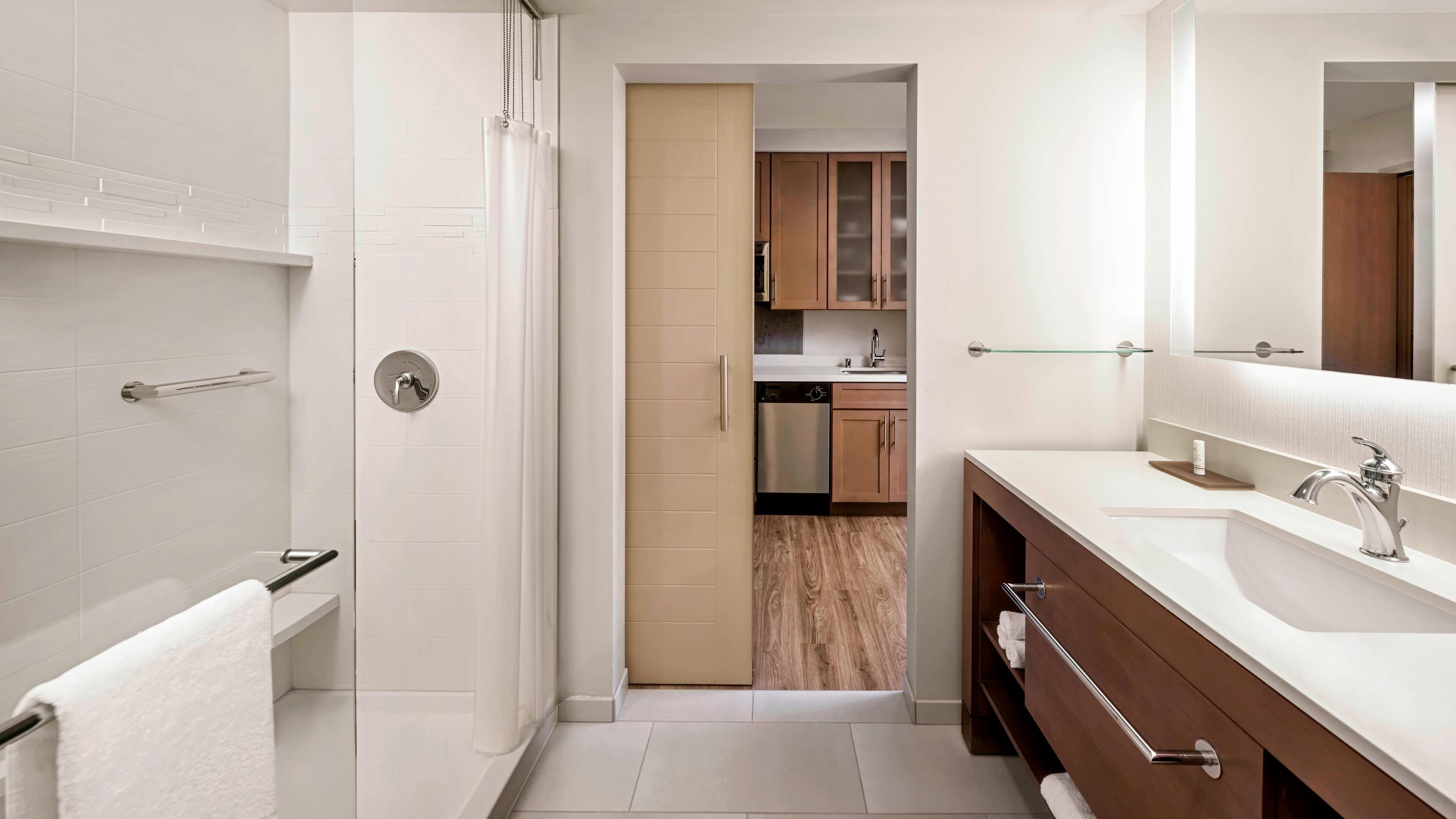 Residence Inn San Diego Downtown/Bayfront - Image 3