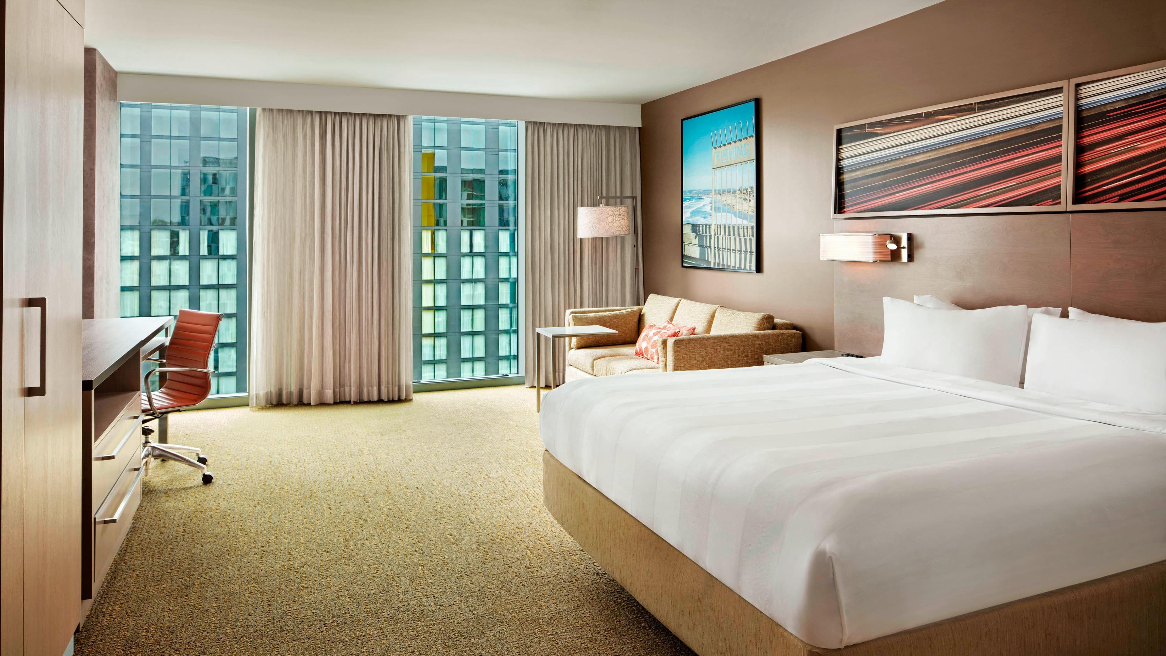 Residence Inn San Diego Downtown/Bayfront - Image 2