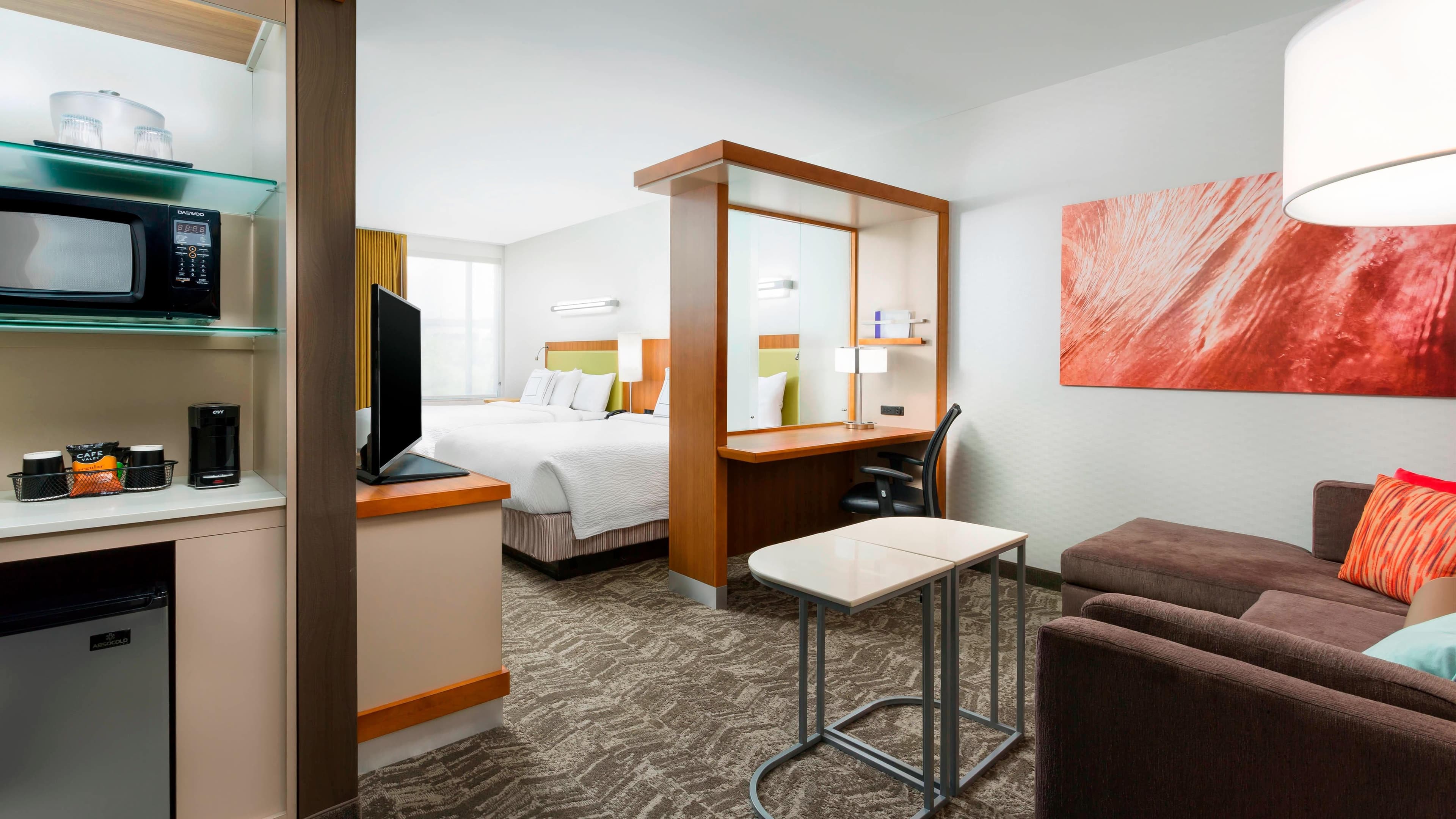 2 Queen Studio - Image 2