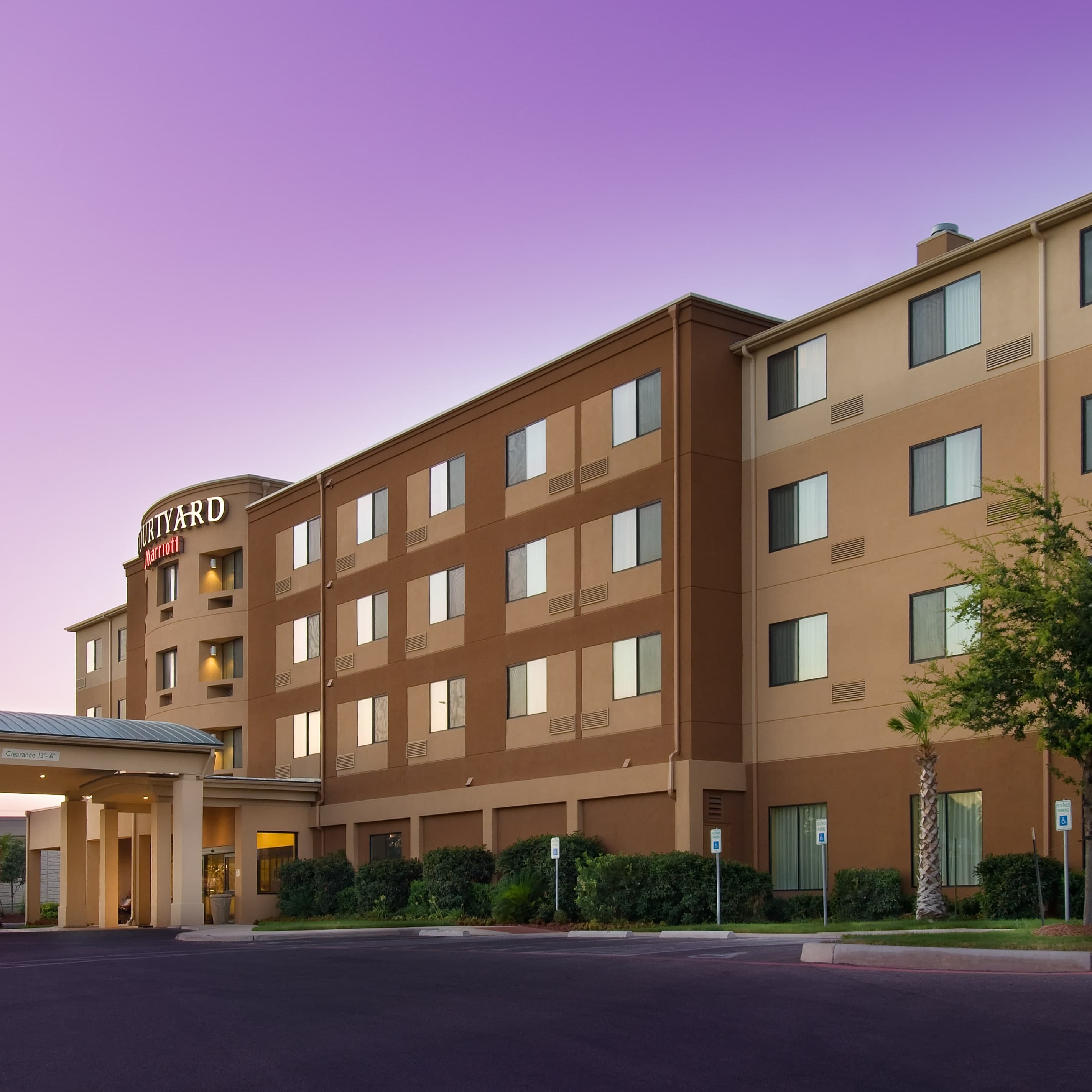 Courtyard San Antonio SeaWorld®/Lackland - Image 1