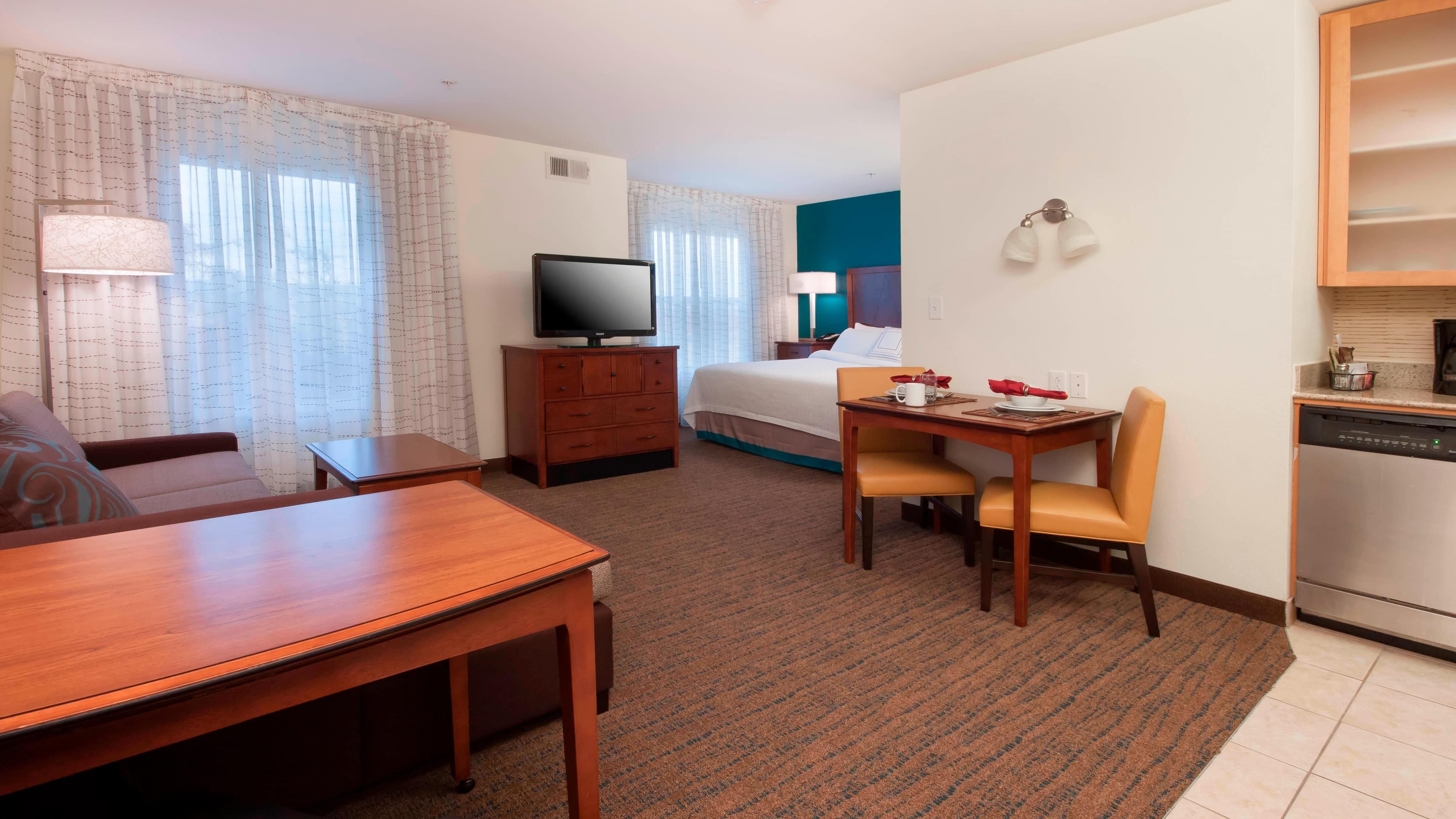 Residence Inn San Antonio North/Stone Oak — 10
