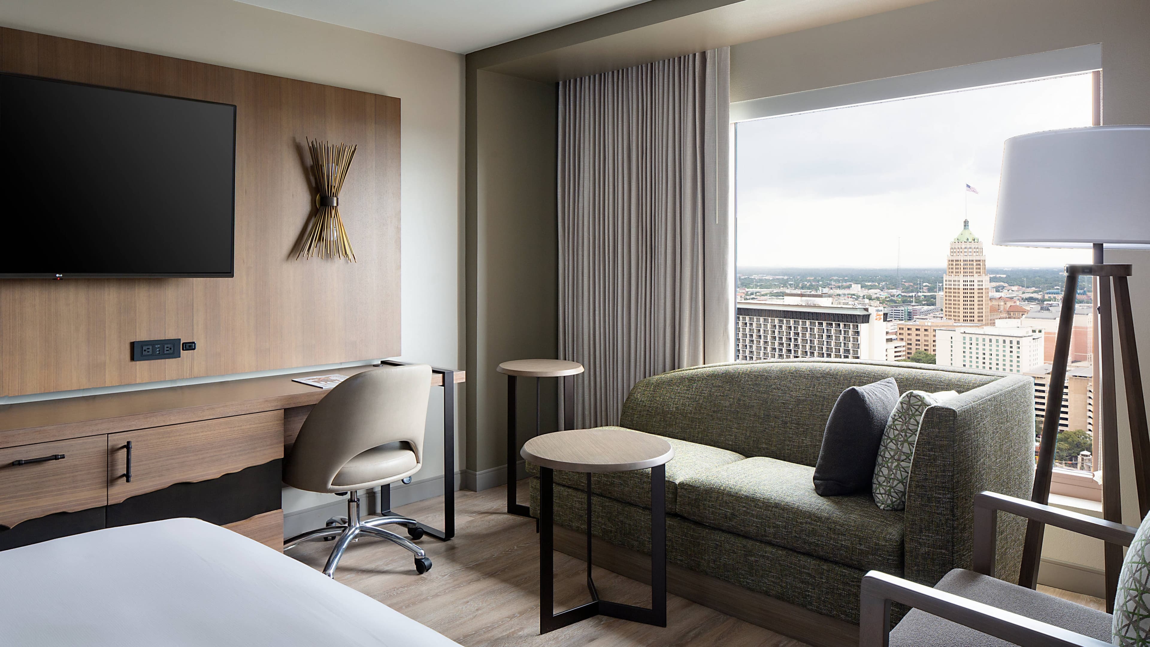 San Antonio Marriott Rivercenter on the River Walk - Image 3