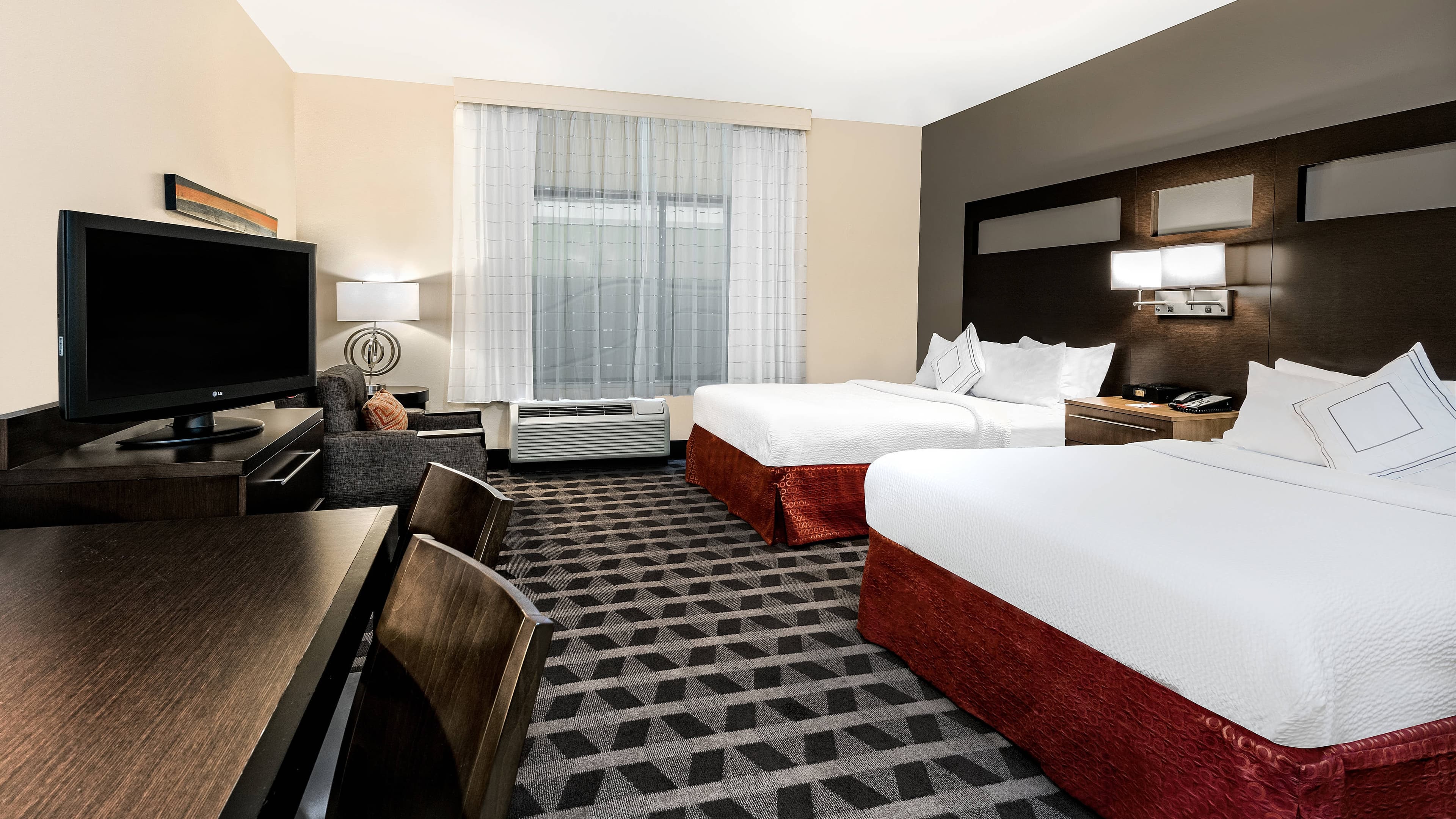 Crowne Plaza San Antonio Airport — 20
