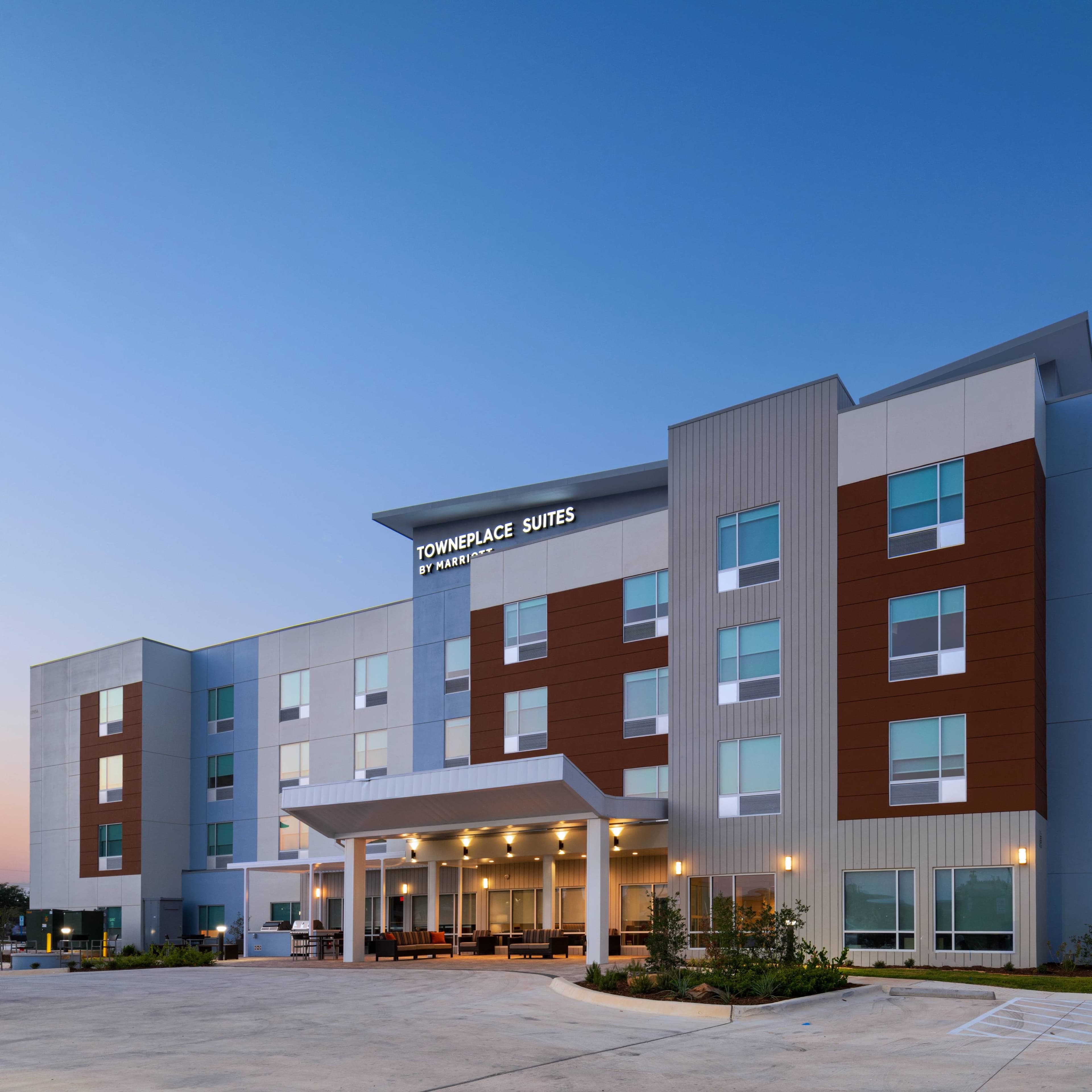 TownePlace Suites San Antonio Northwest at The RIM - Image 1
