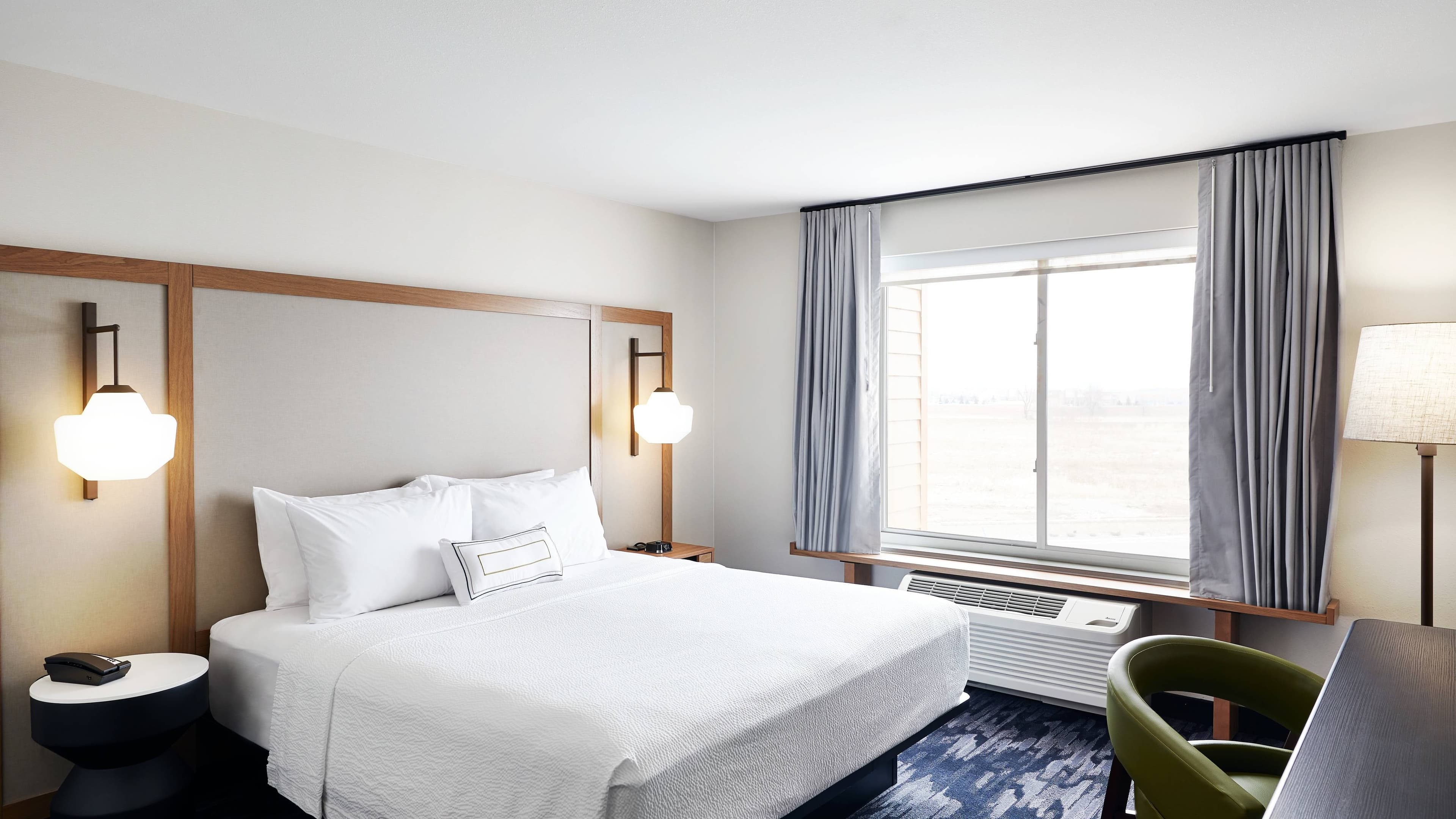 Fairfield Inn & Suites Sheboygan - Image 2