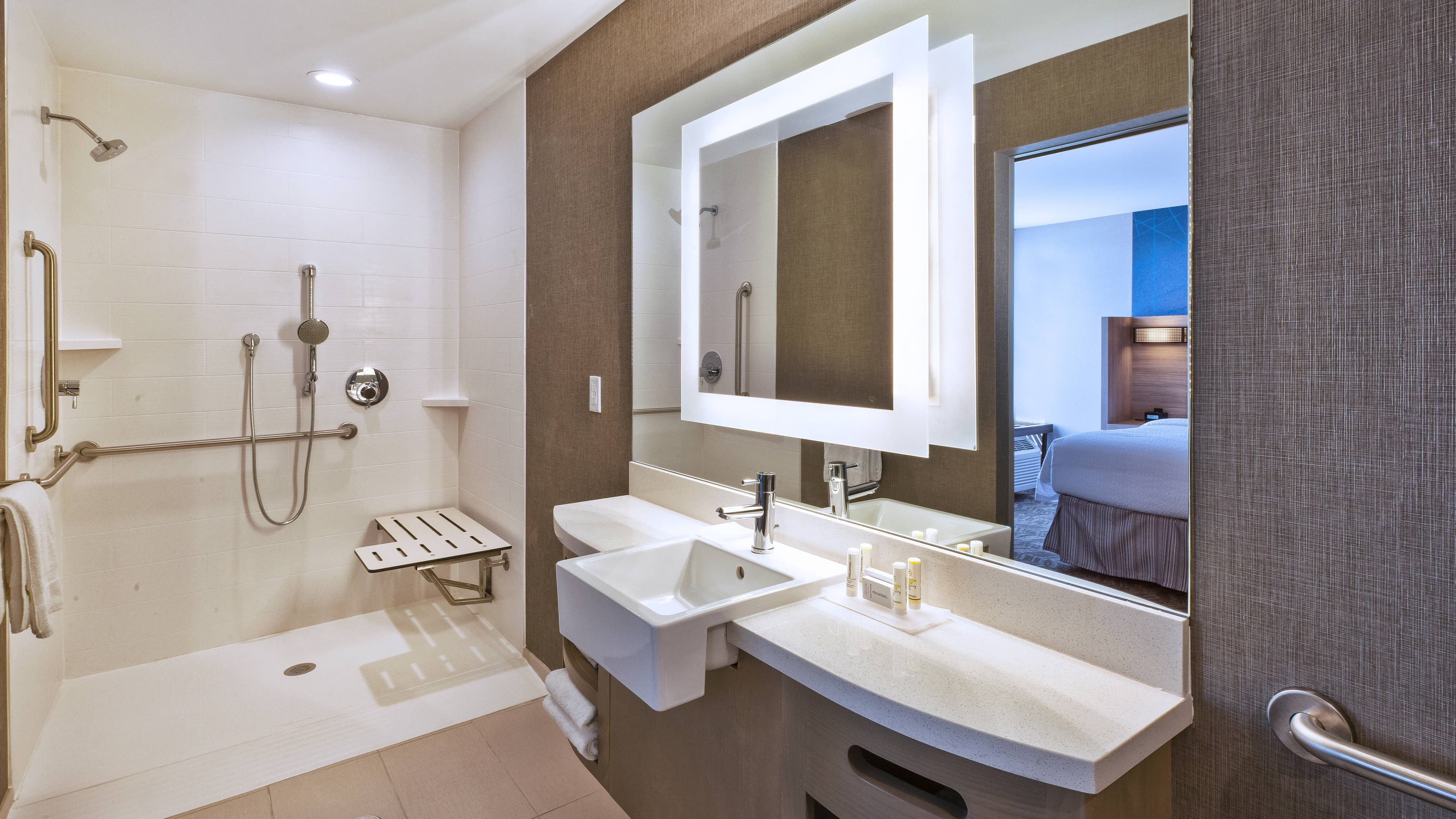 Suite - Image 5