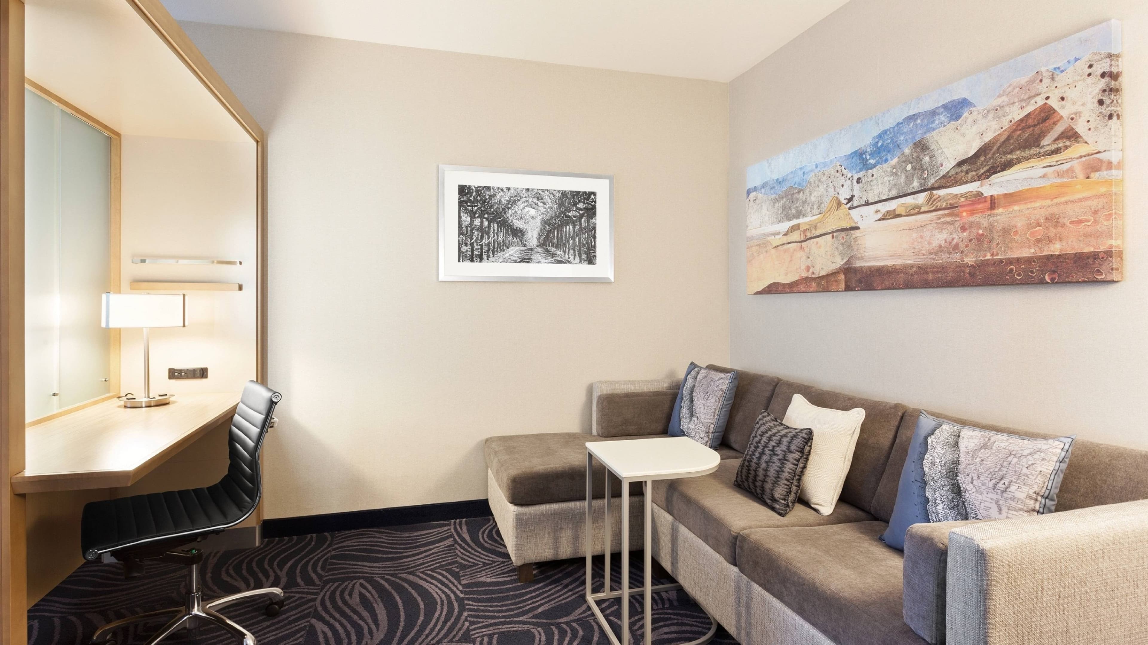 Suite - Image 3