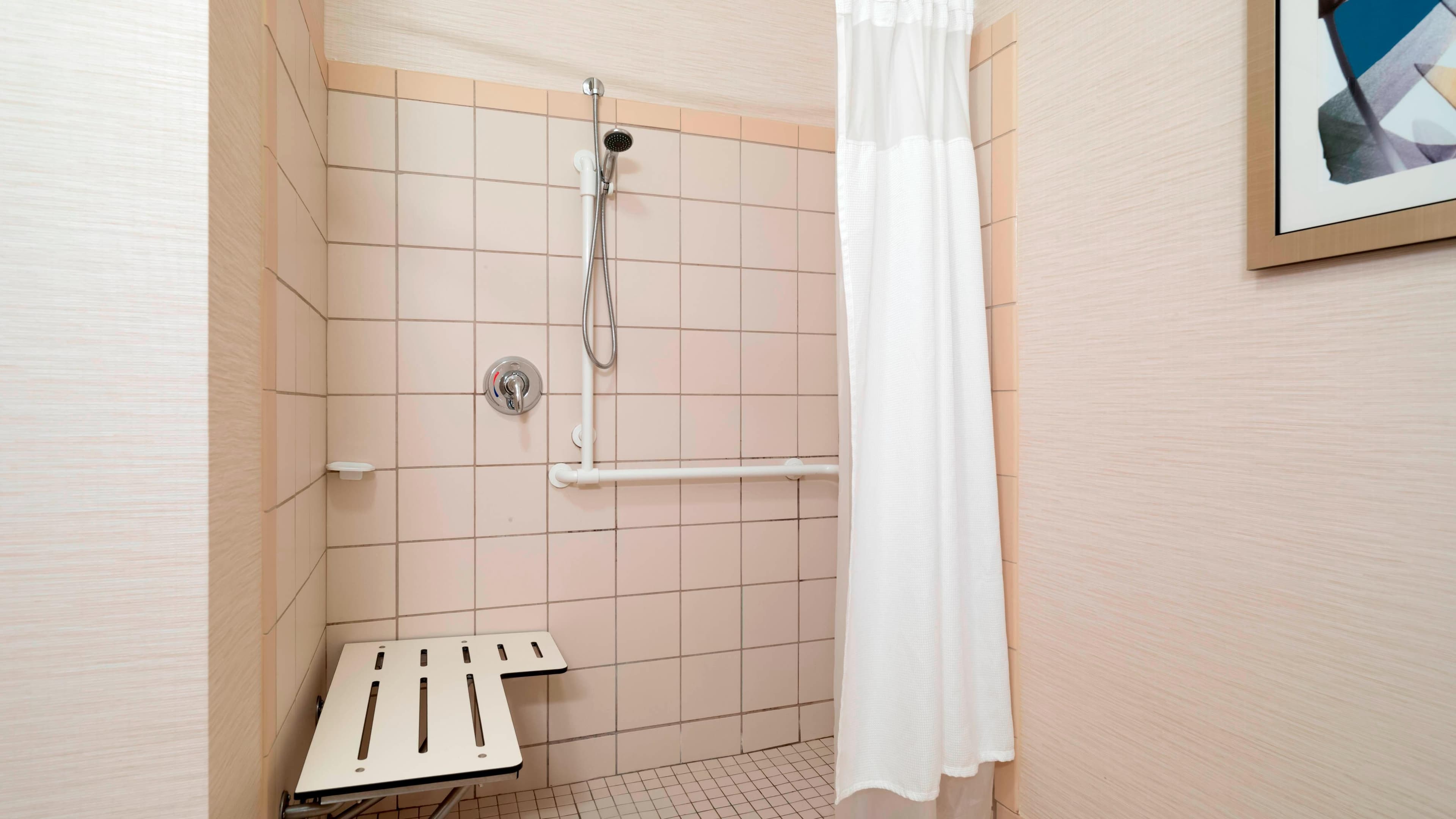 Fairfield Inn & Suites State College — 12