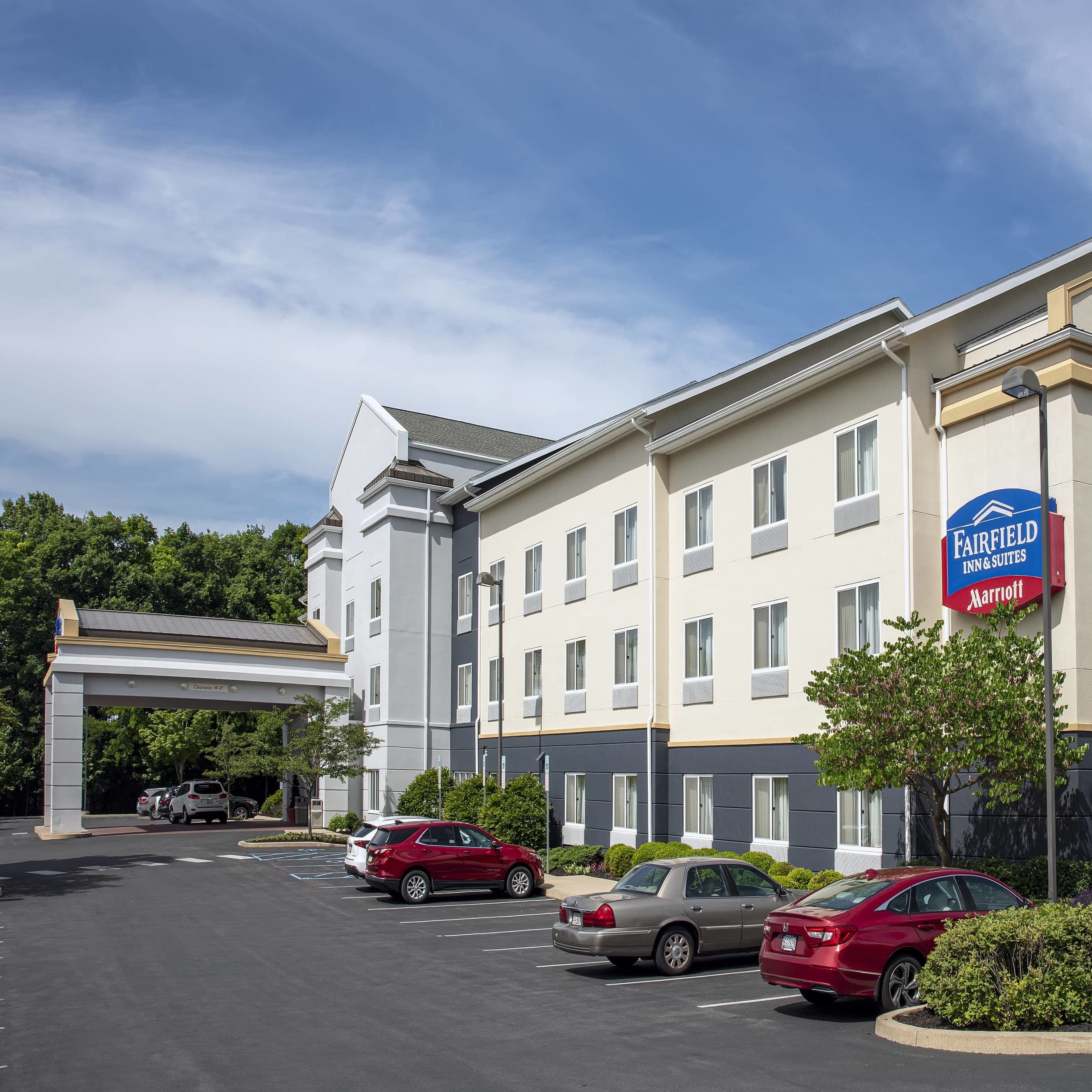 Fairfield Inn & Suites State College - Image 1