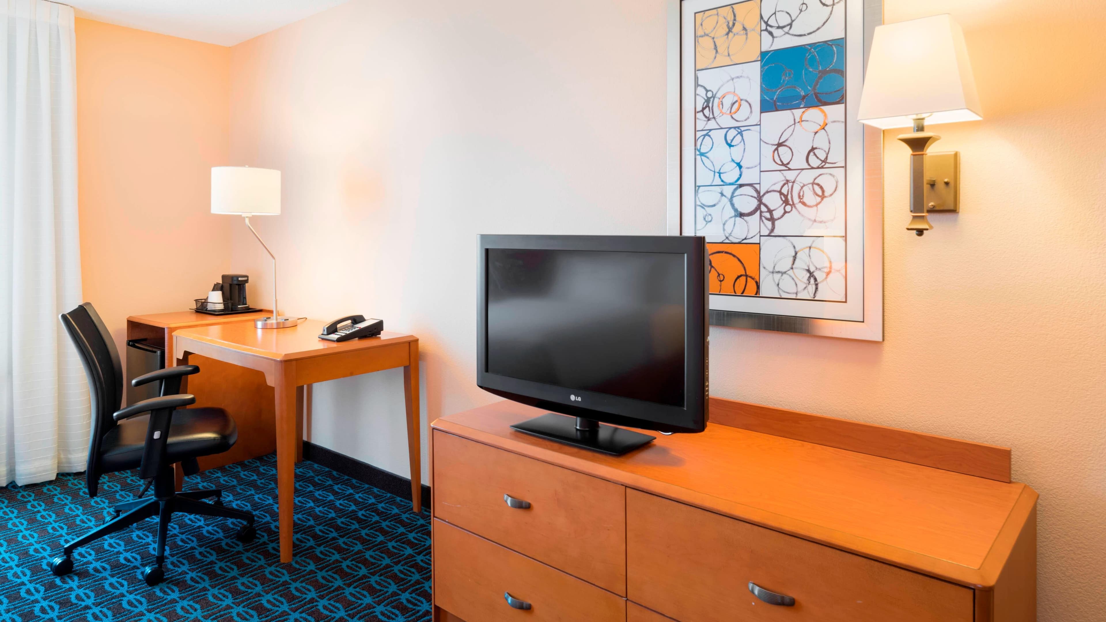 Fairfield Inn & Suites State College - Image 4
