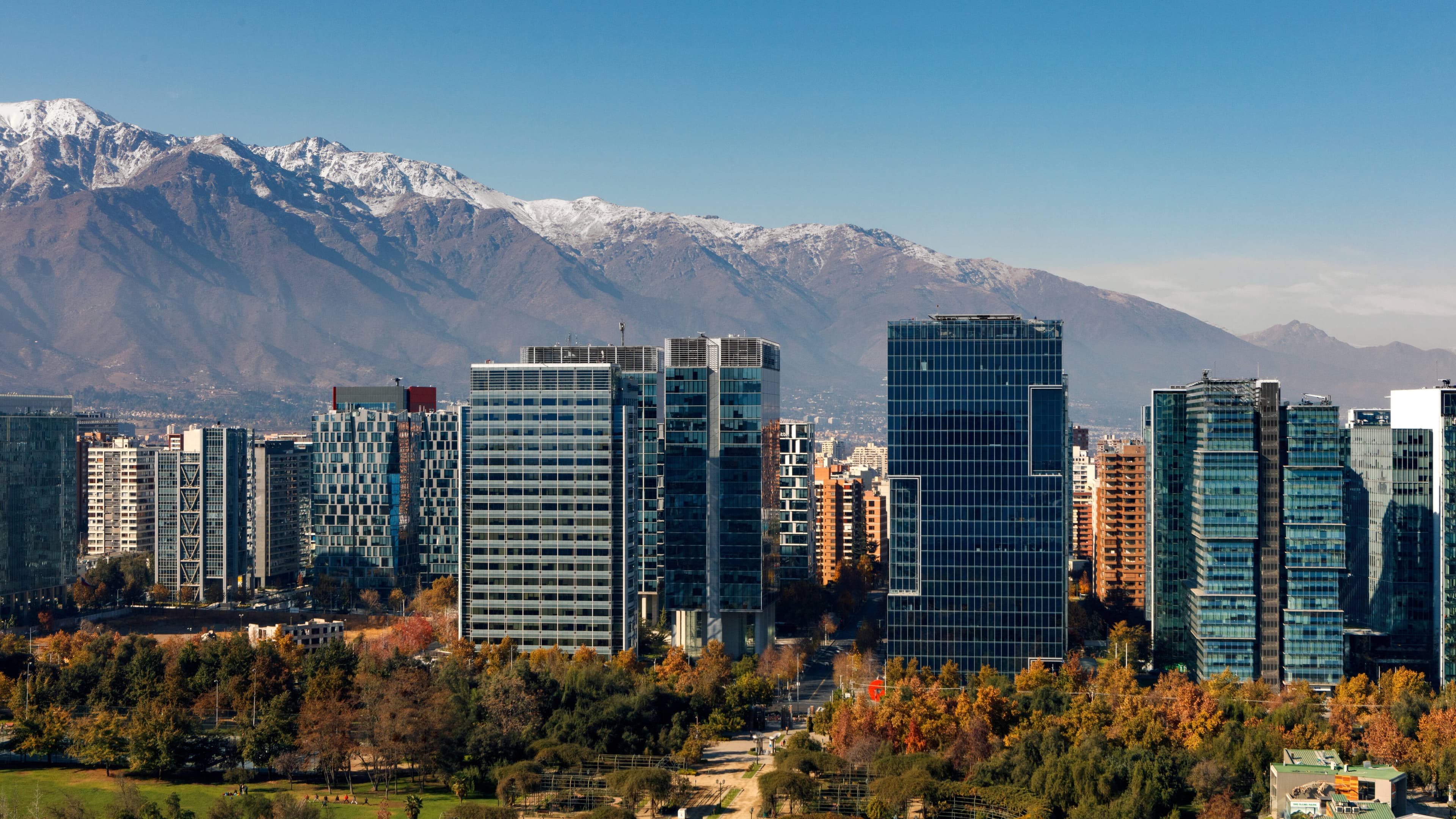 Courtyard Santiago Las Condes — 15