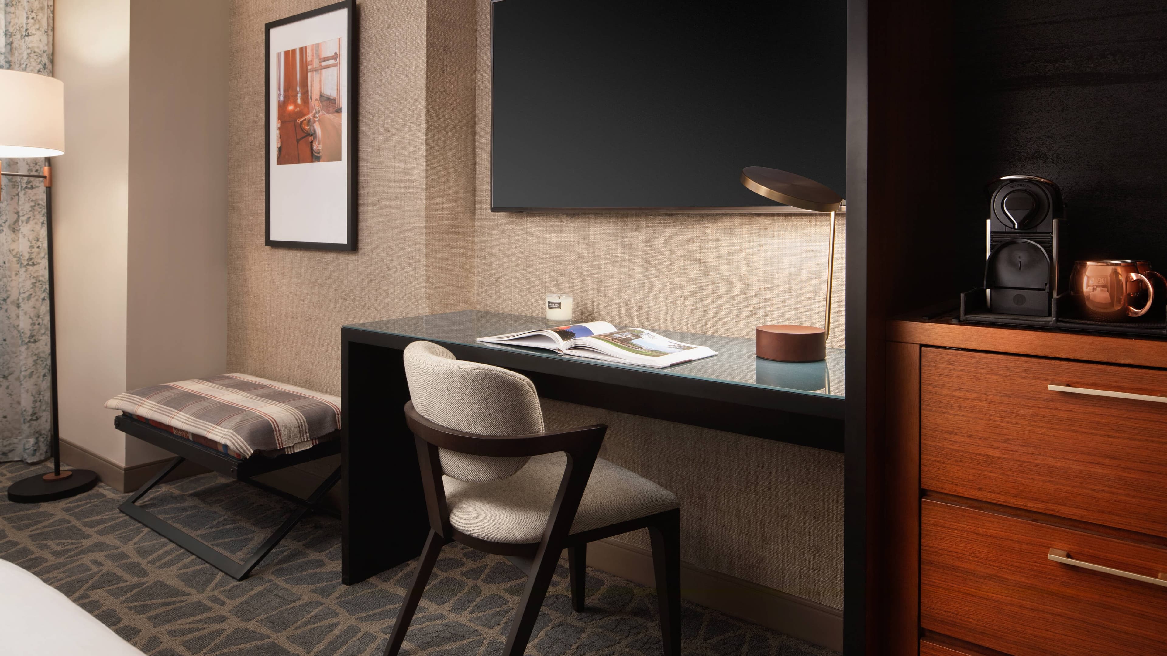 Hotel Distil, Autograph Collection — 9