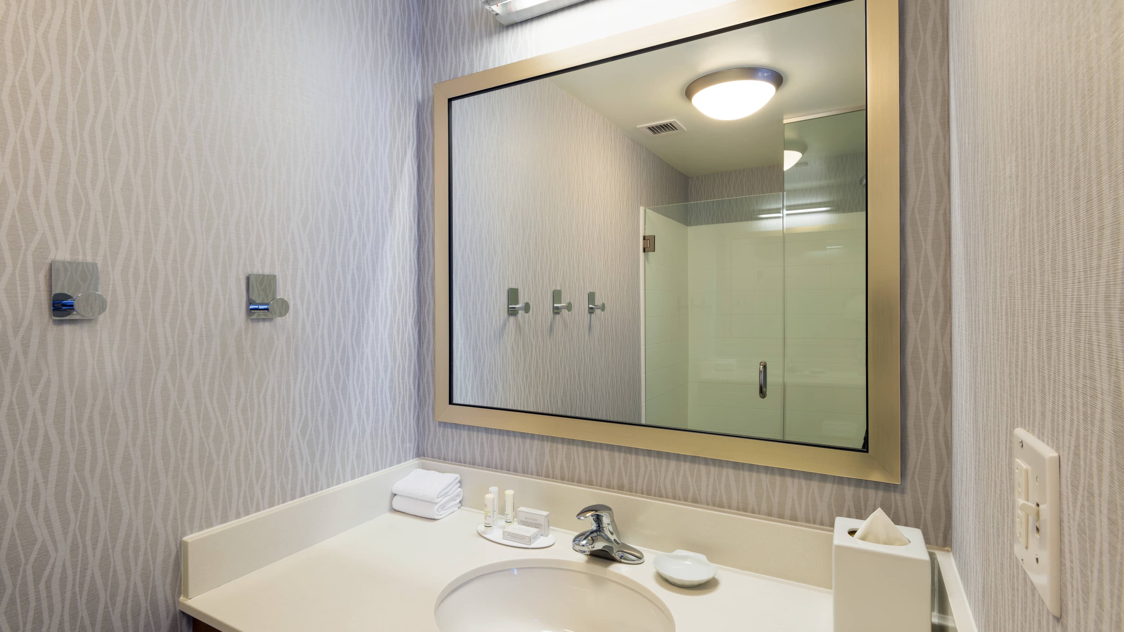 SpringHill Suites Louisville Downtown — 8
