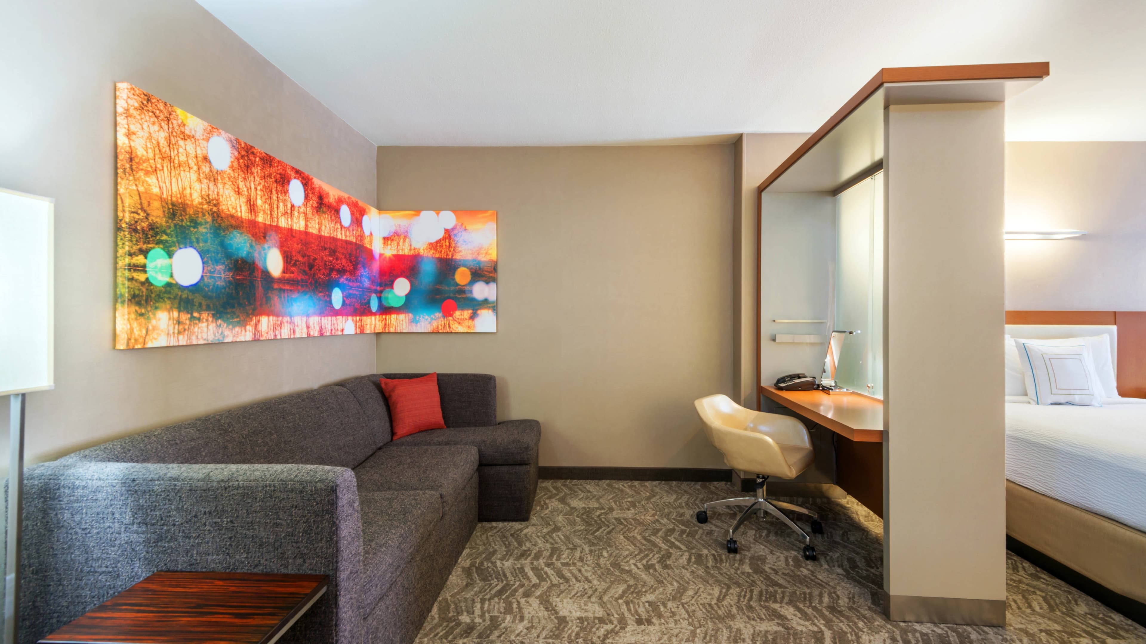 SpringHill Suites Louisville Downtown — 12