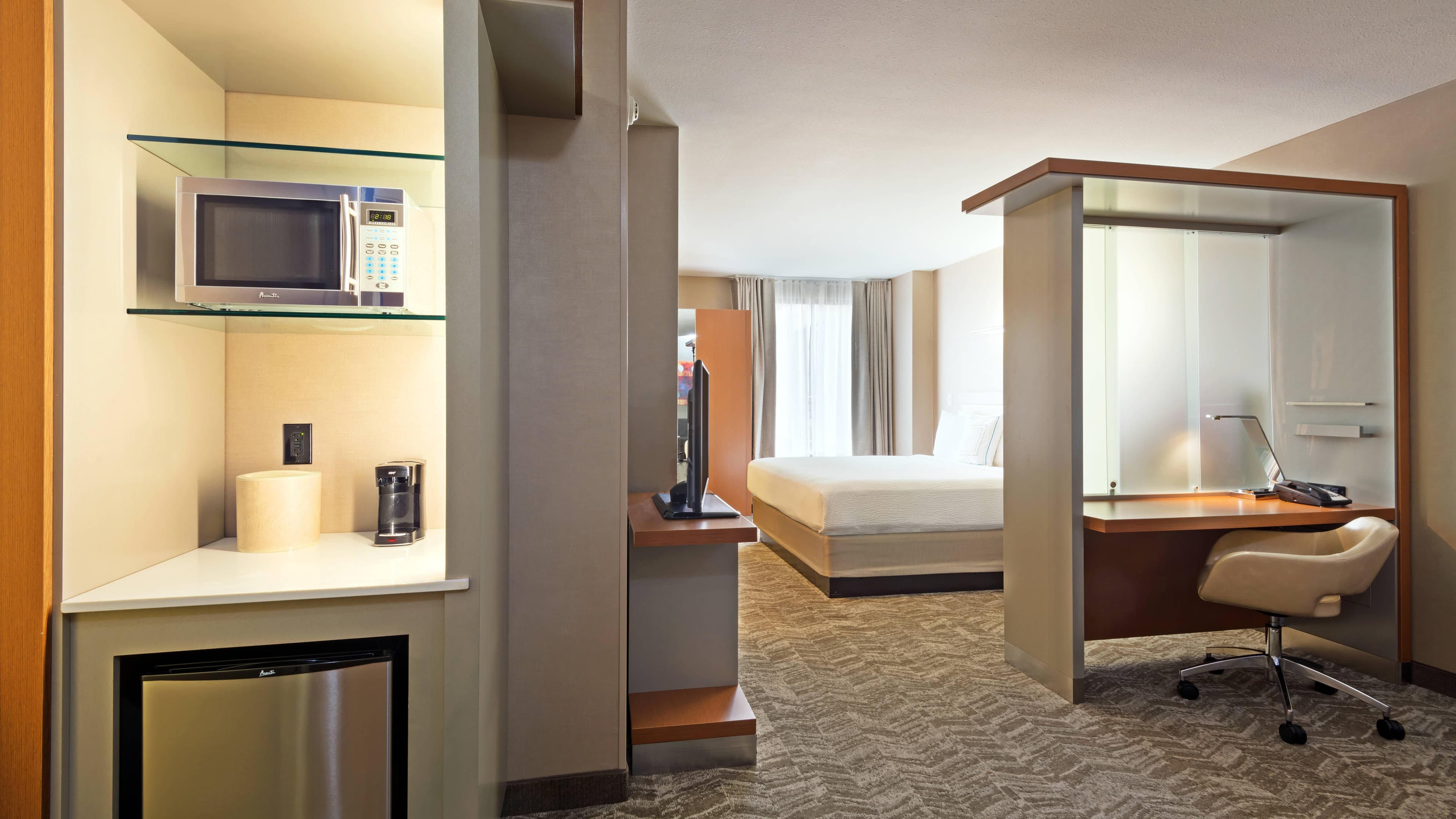 SpringHill Suites Louisville Downtown - Image 5