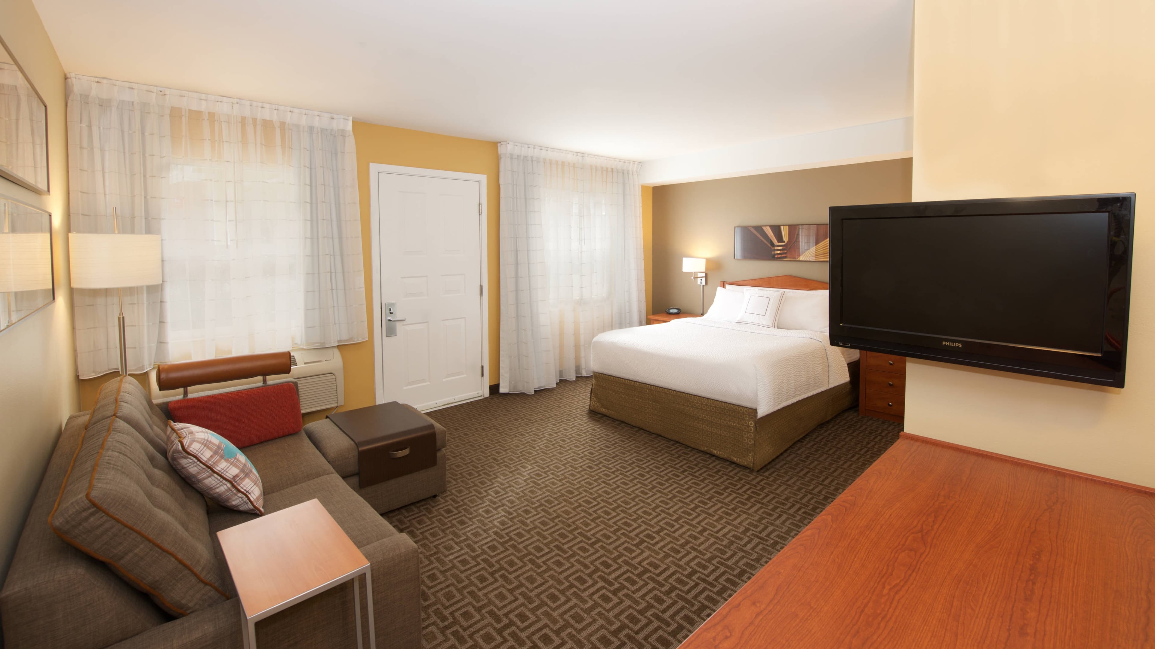 TownePlace Suites Seattle Everett/Mukilteo - Image 2