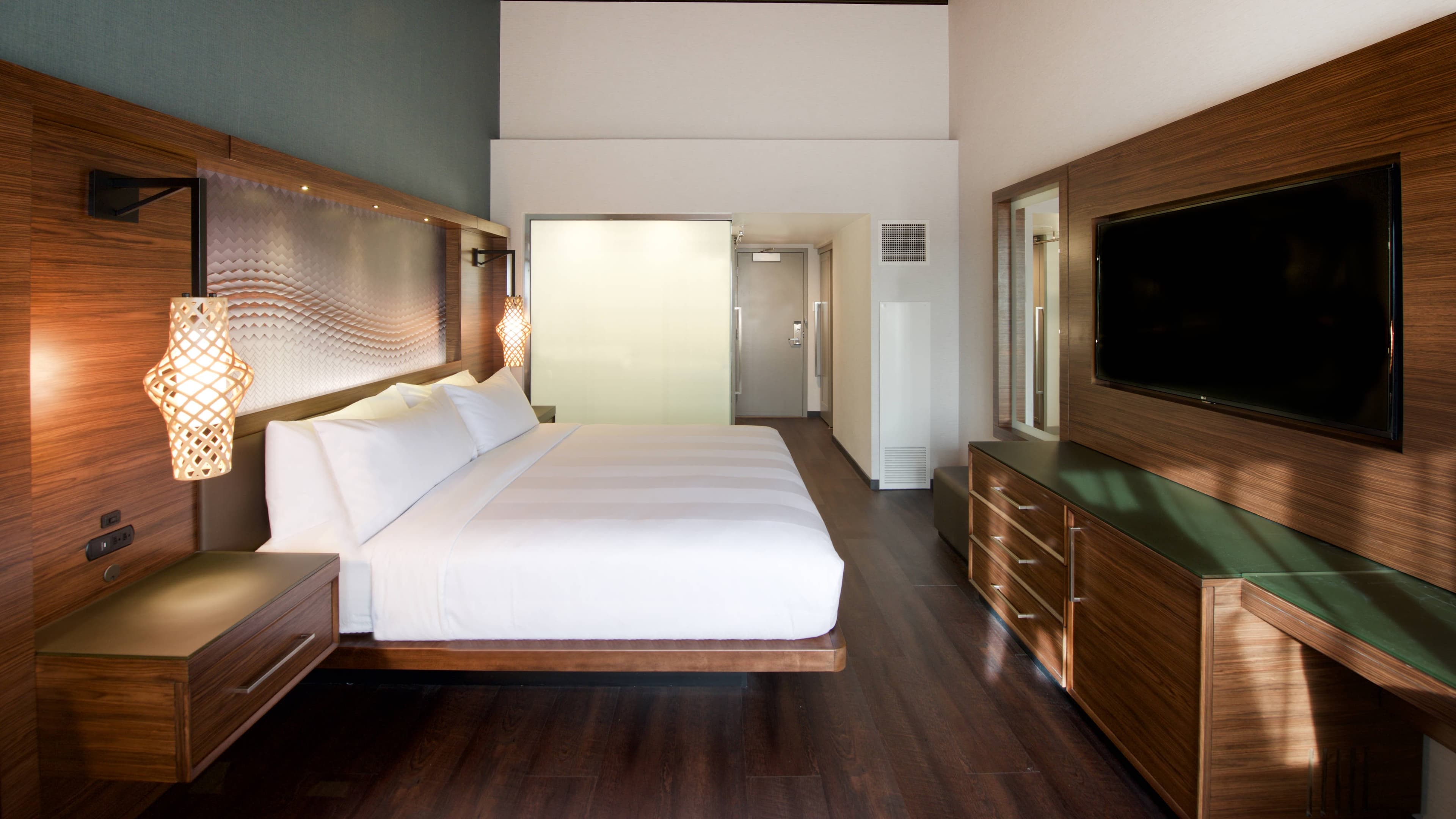 Seattle Airport Marriott — 14