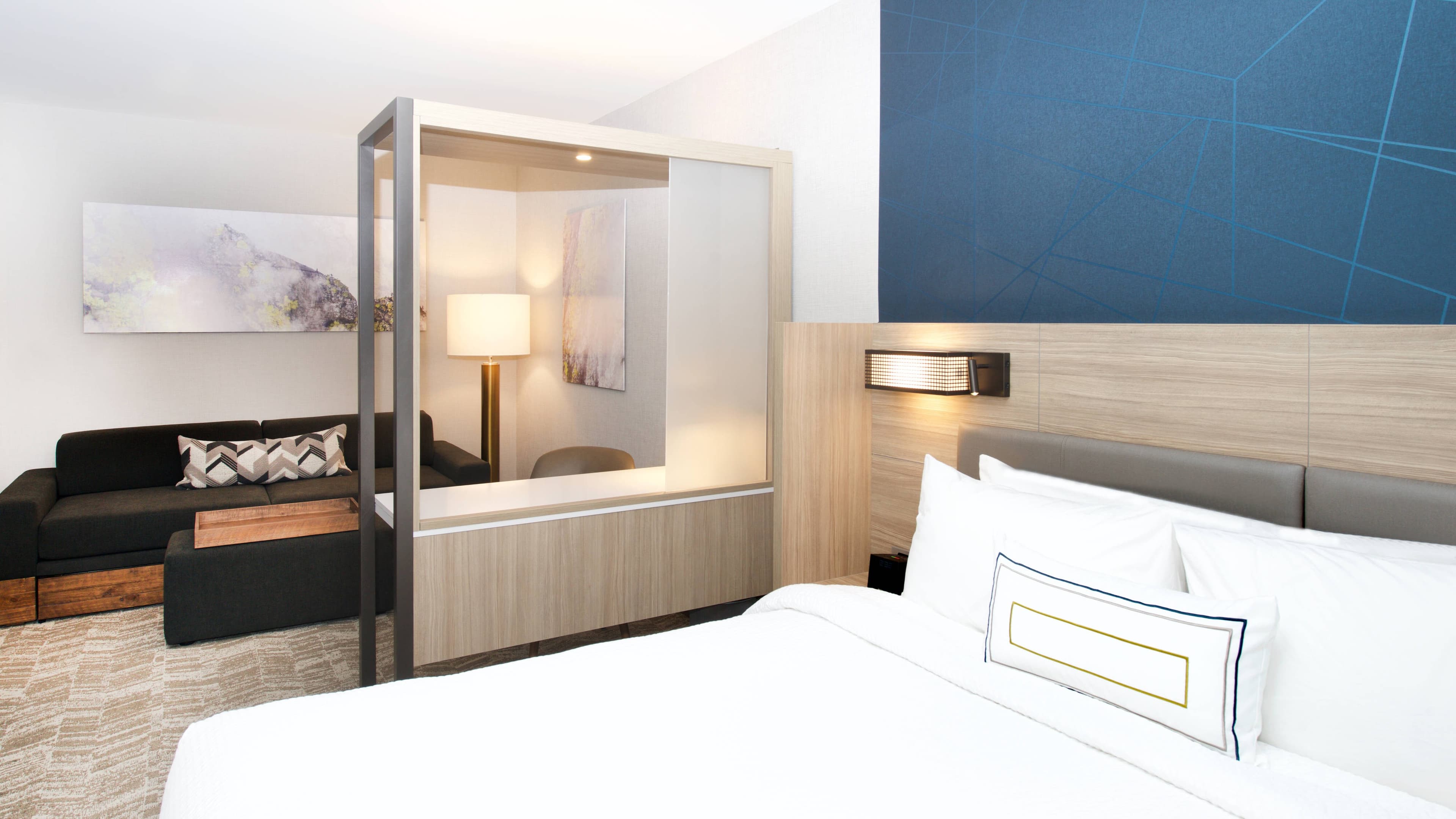 SpringHill Suites Seattle Issaquah — 10