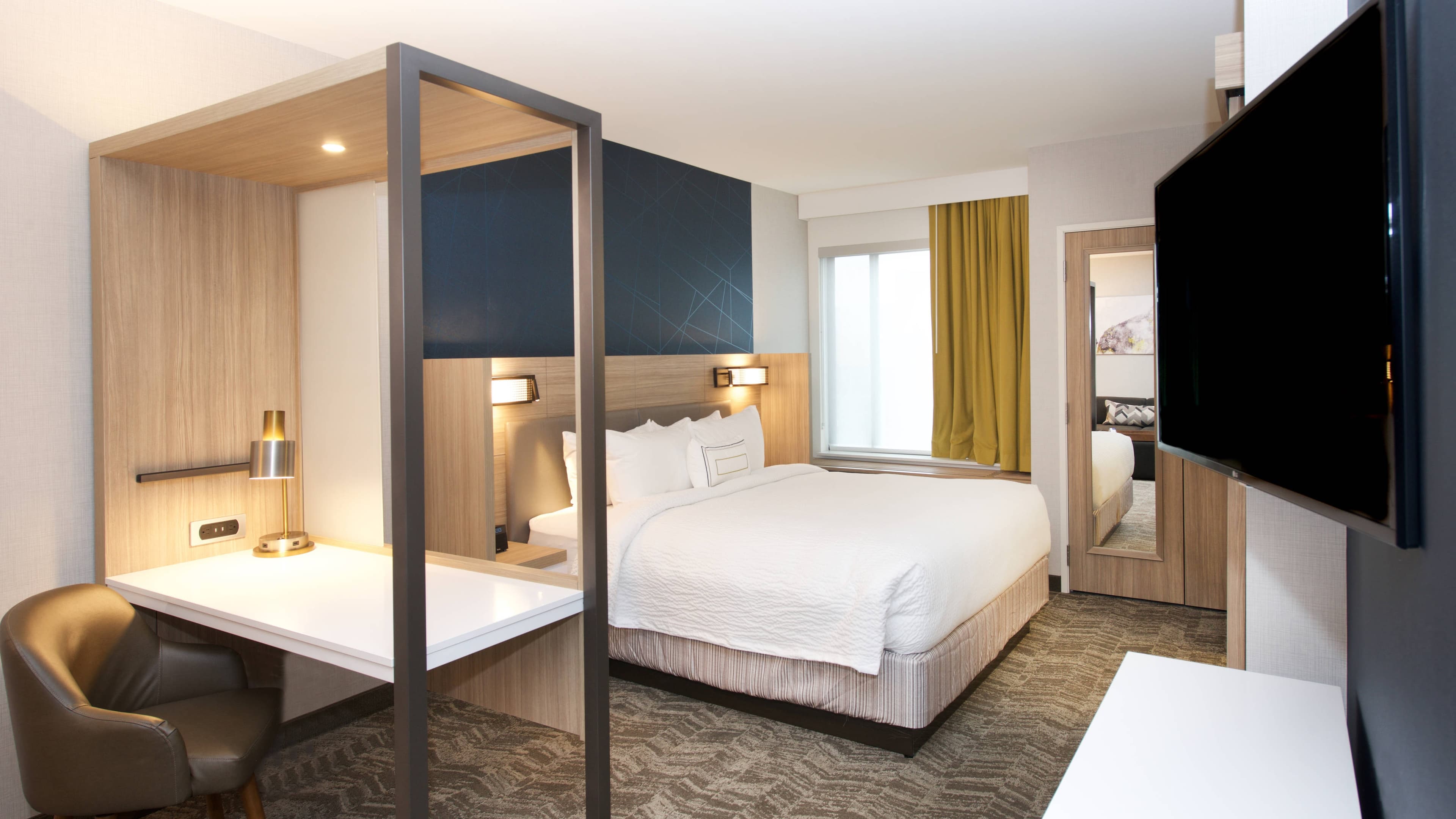 SpringHill Suites Seattle Issaquah — 11