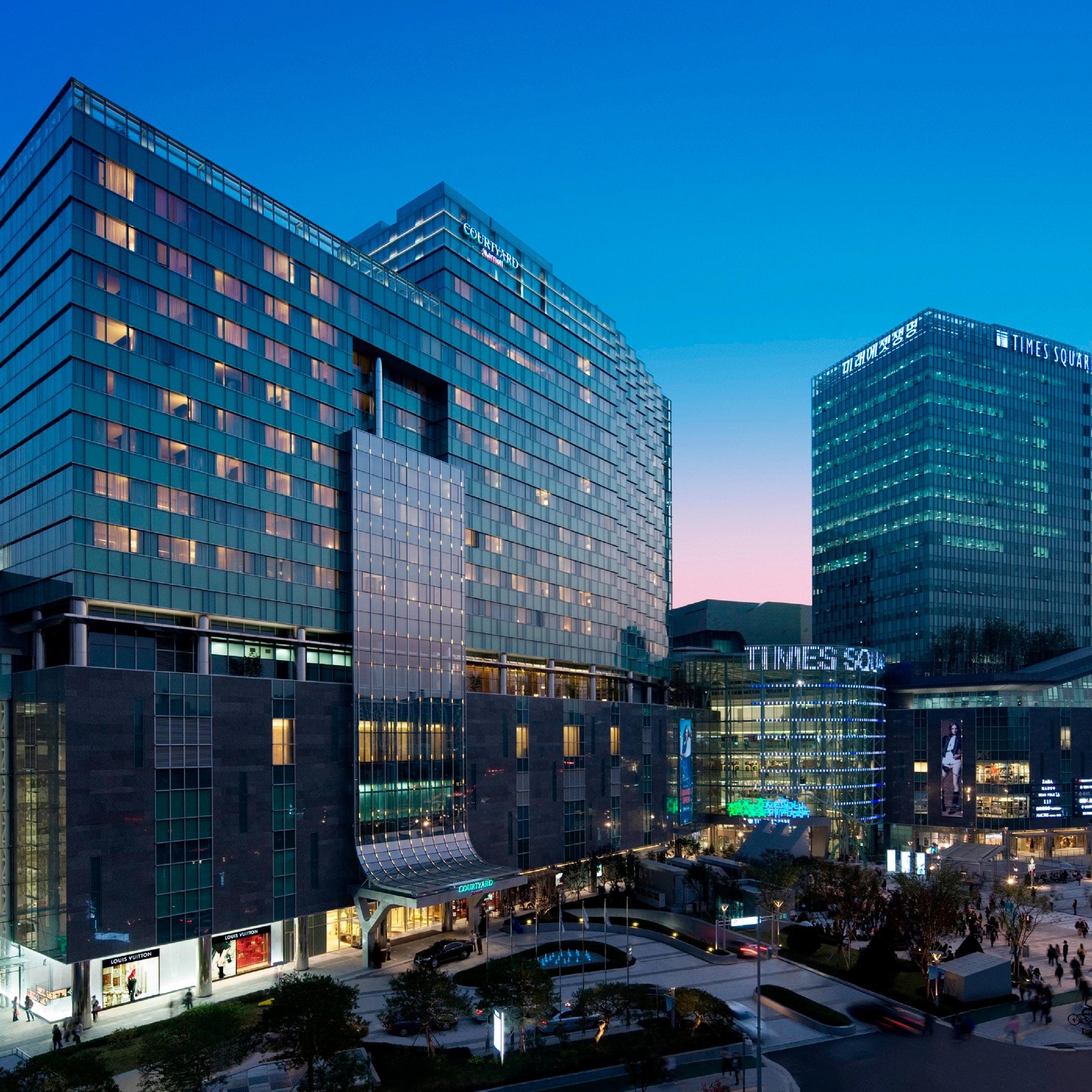 Courtyard Seoul Times Square - Image 1