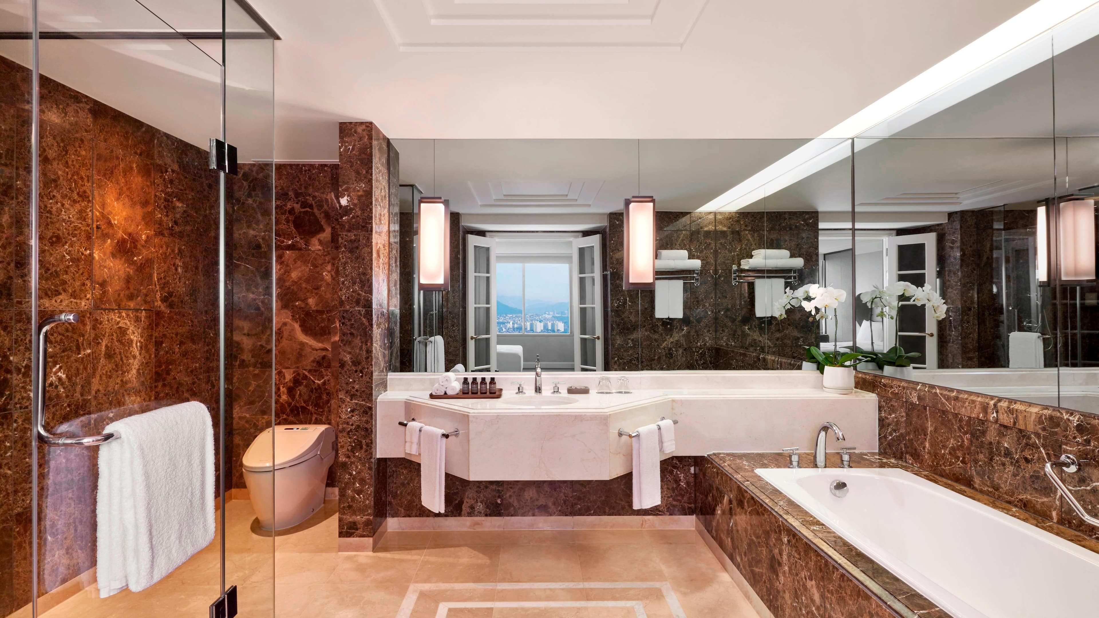 JW Marriott Hotel Seoul — 44