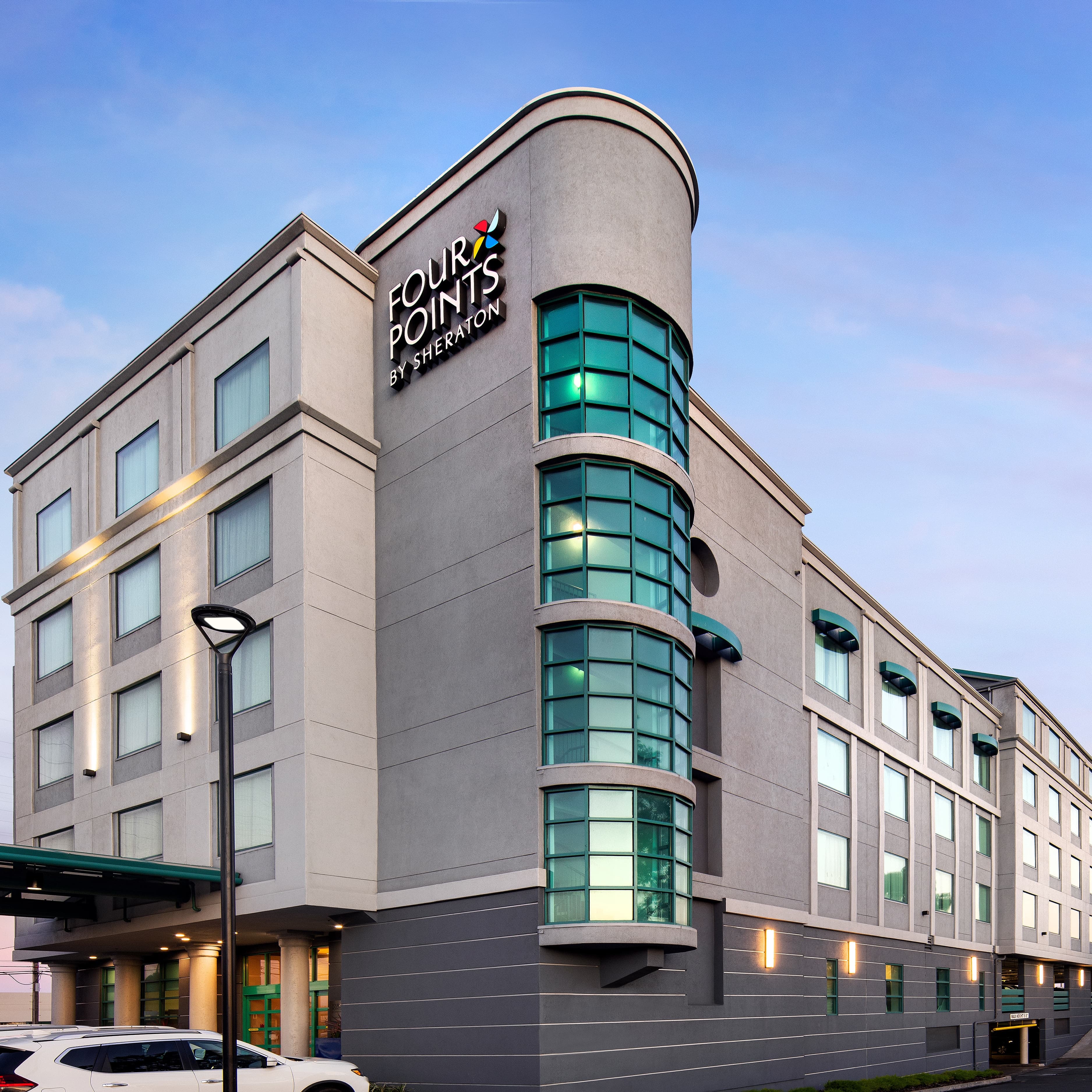 Four Points by Sheraton Hotel & Suites San Francisco Airport - Image 1