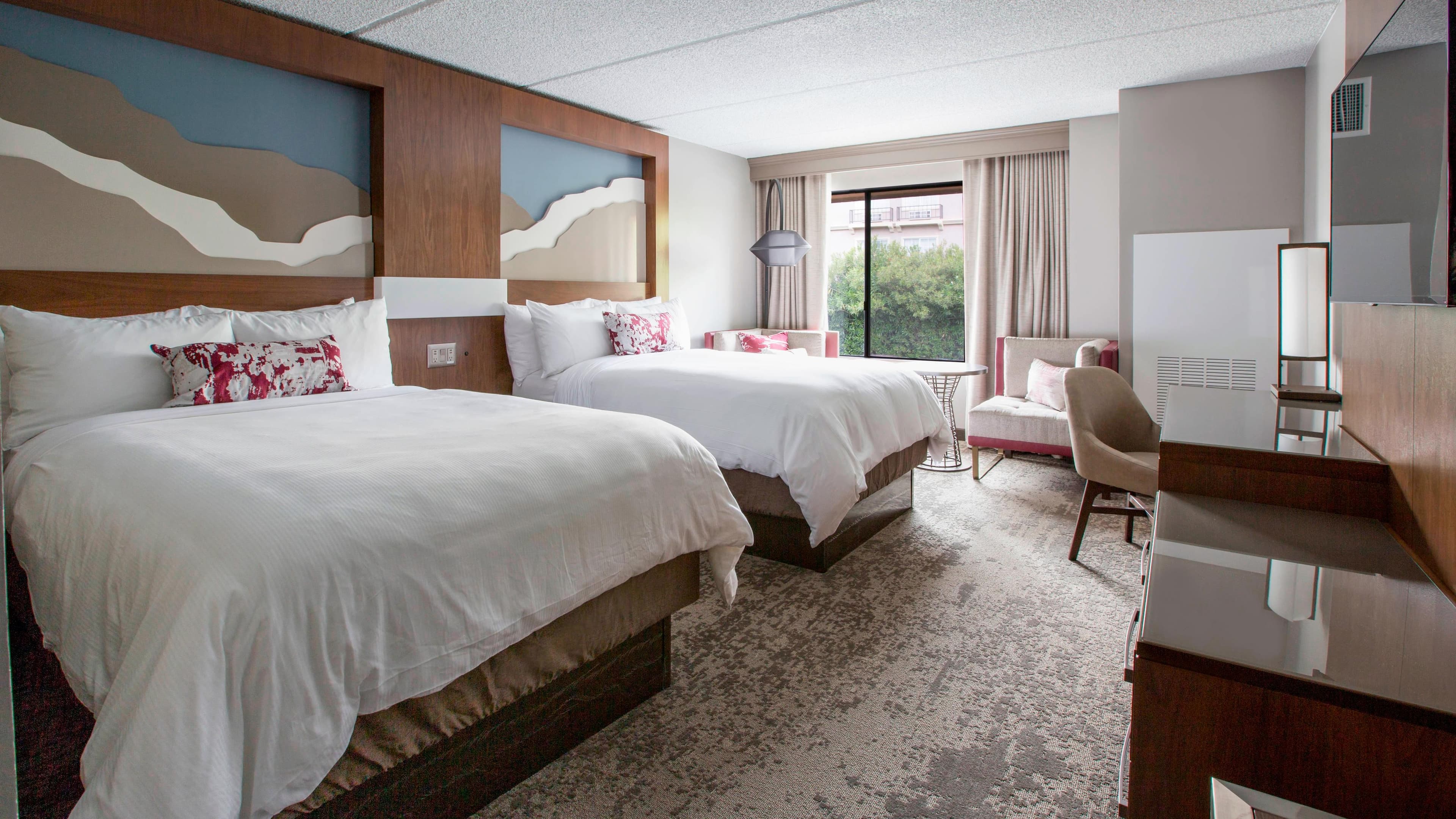 Holiday Inn Express & Suites San Francisco Fishermans Wharf - Image 5