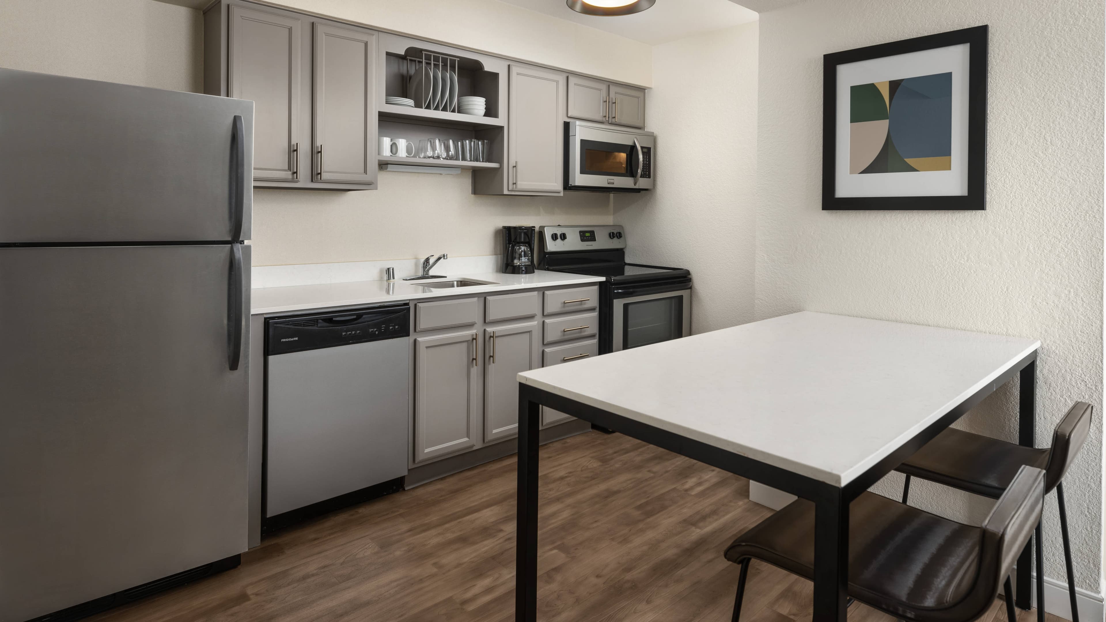 Holiday Inn & Suites San Mateo-San Francisco SFO — 18