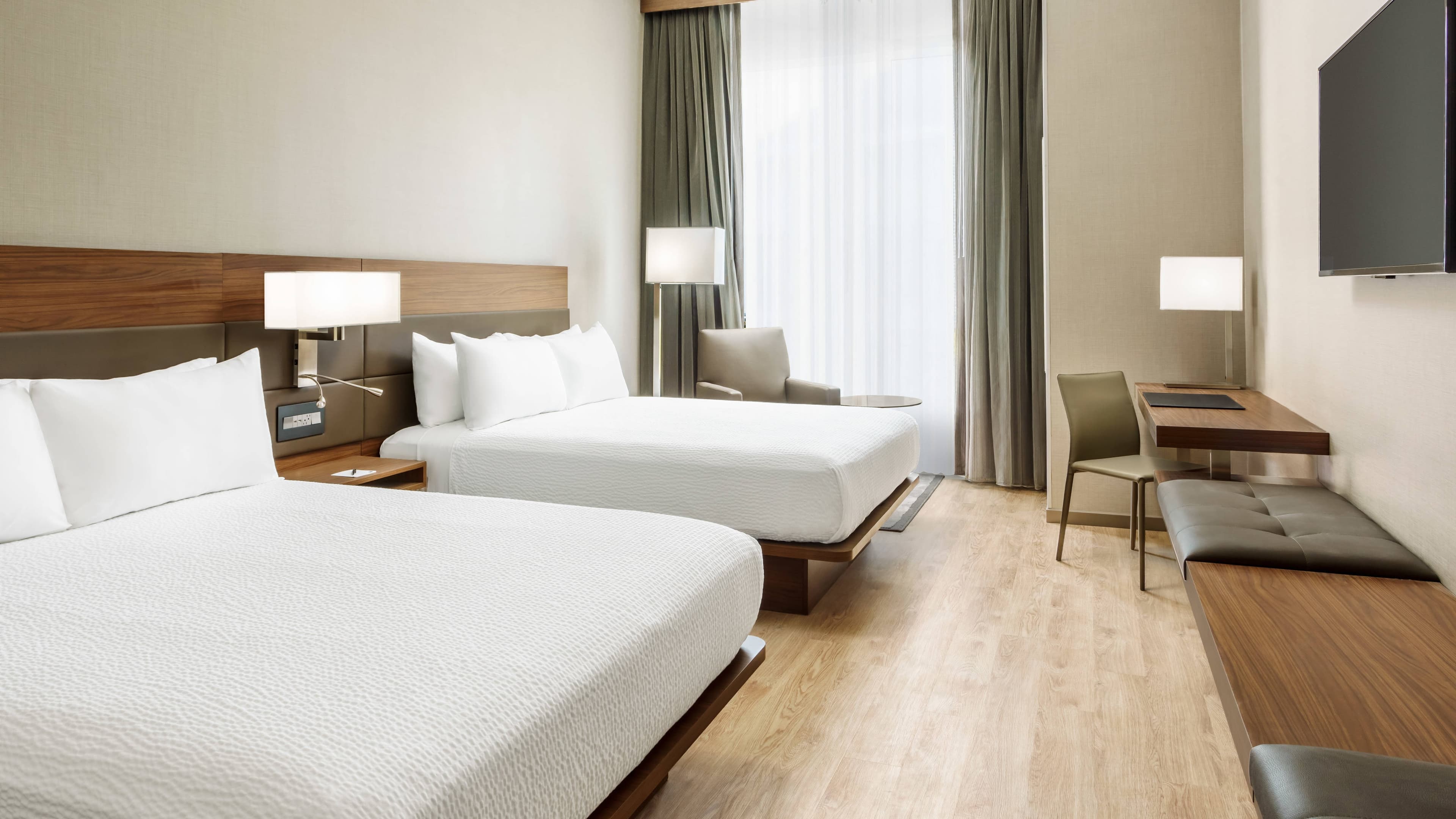 AC Hotel San Francisco Airport/Oyster Point Waterfront — 9