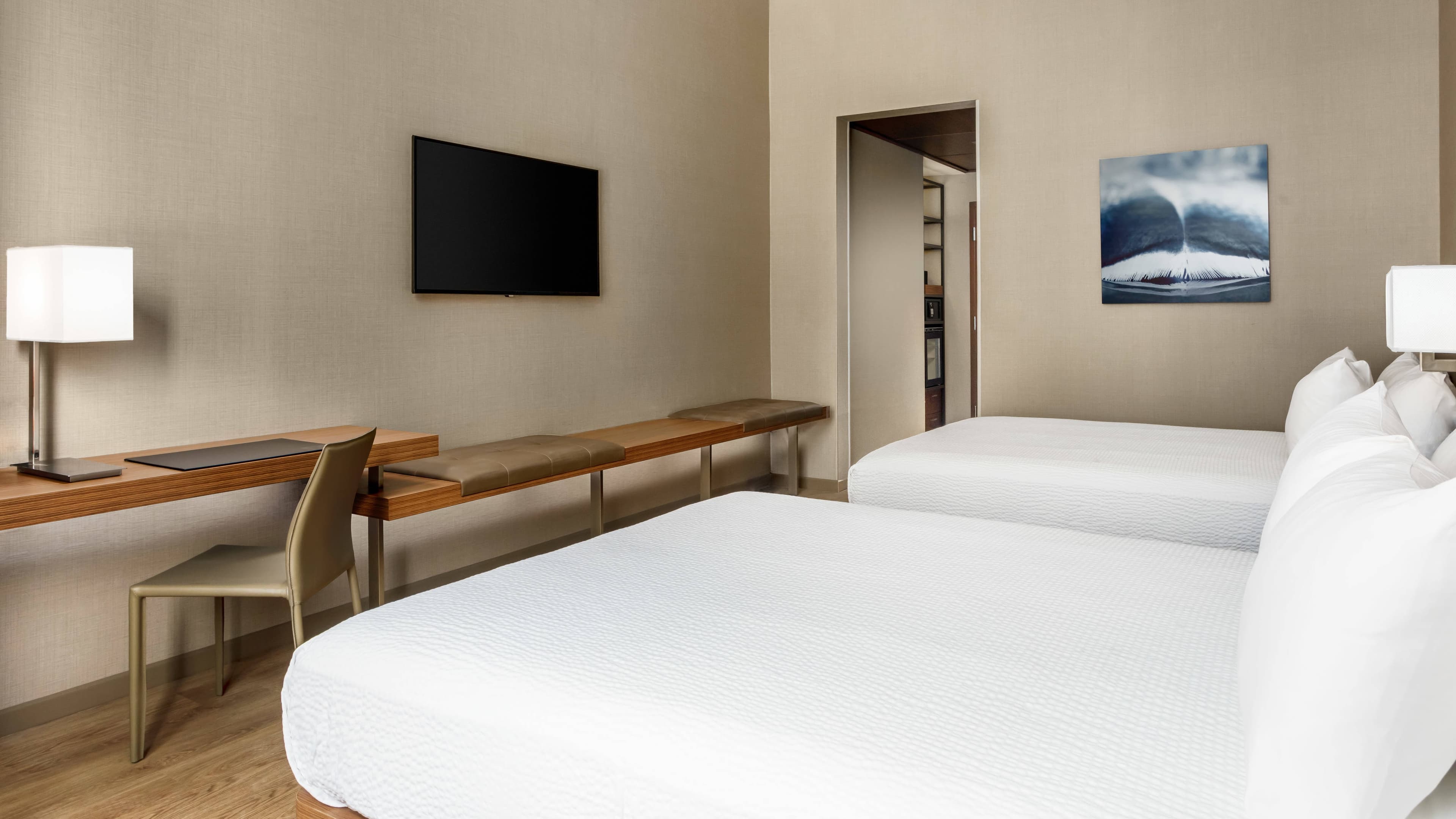 AC Hotel San Francisco Airport/Oyster Point Waterfront — 10