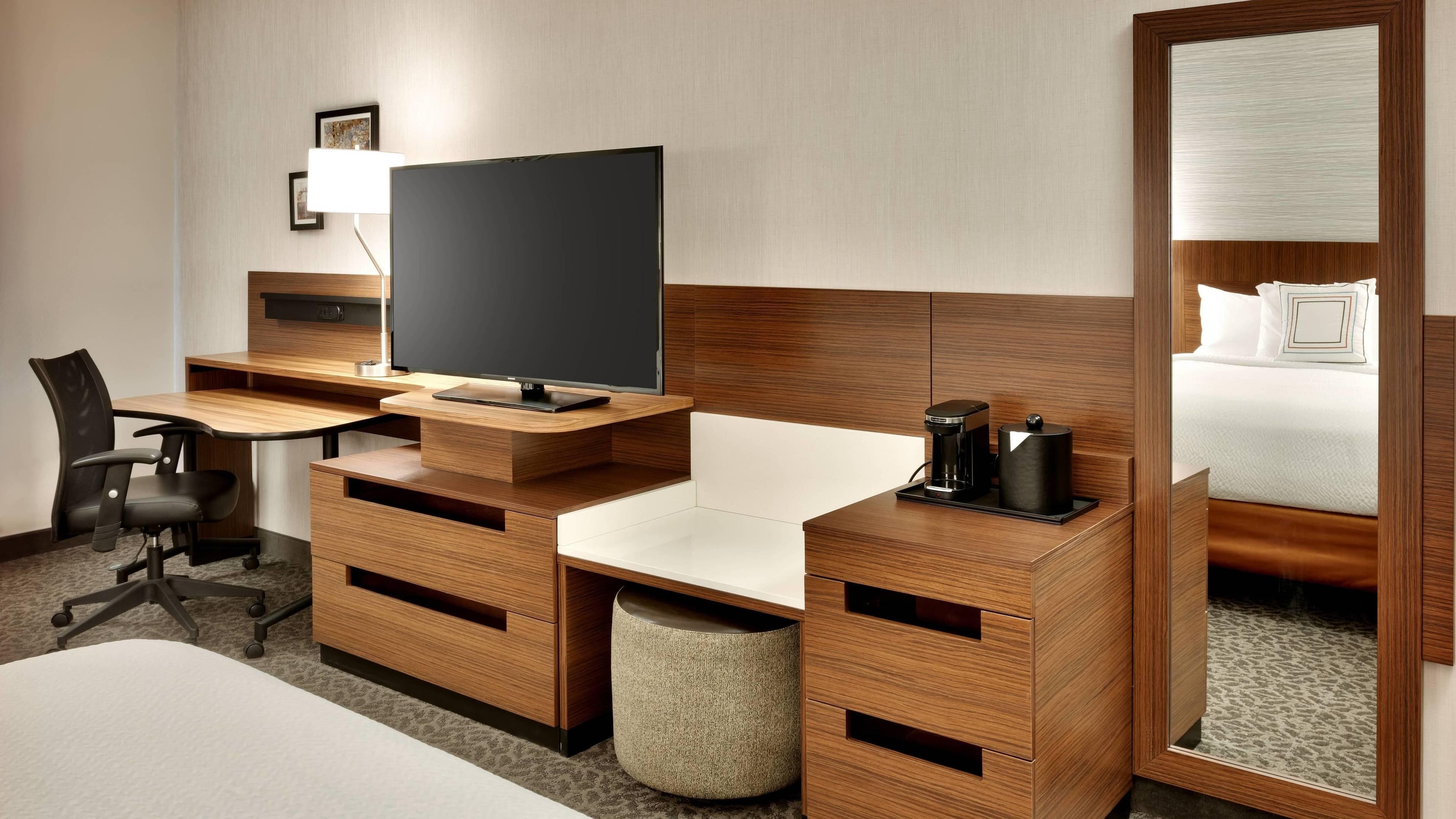 Fairfield Inn & Suites Springfield North - Image 4