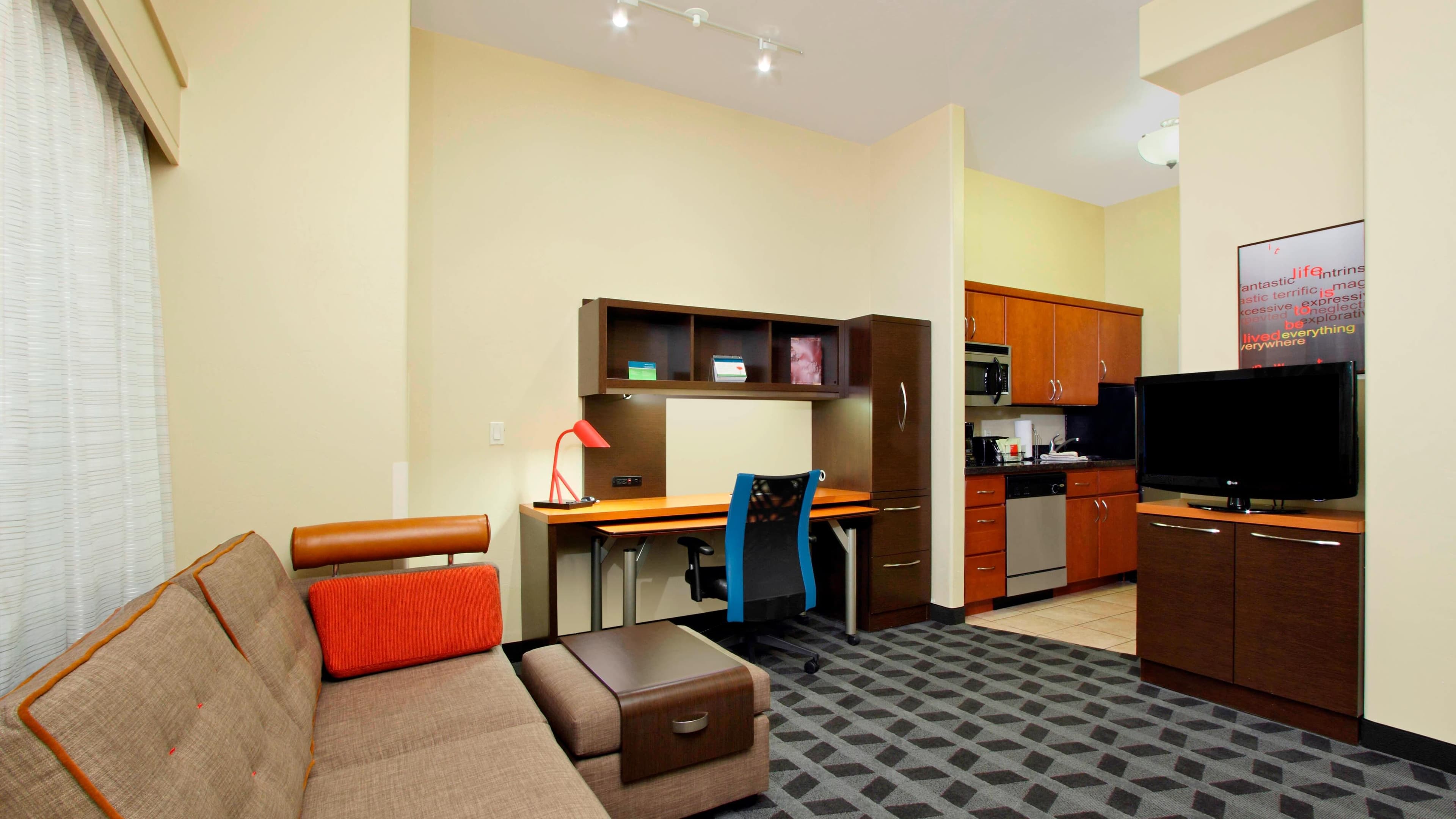 TownePlace Suites St. George - Image 4