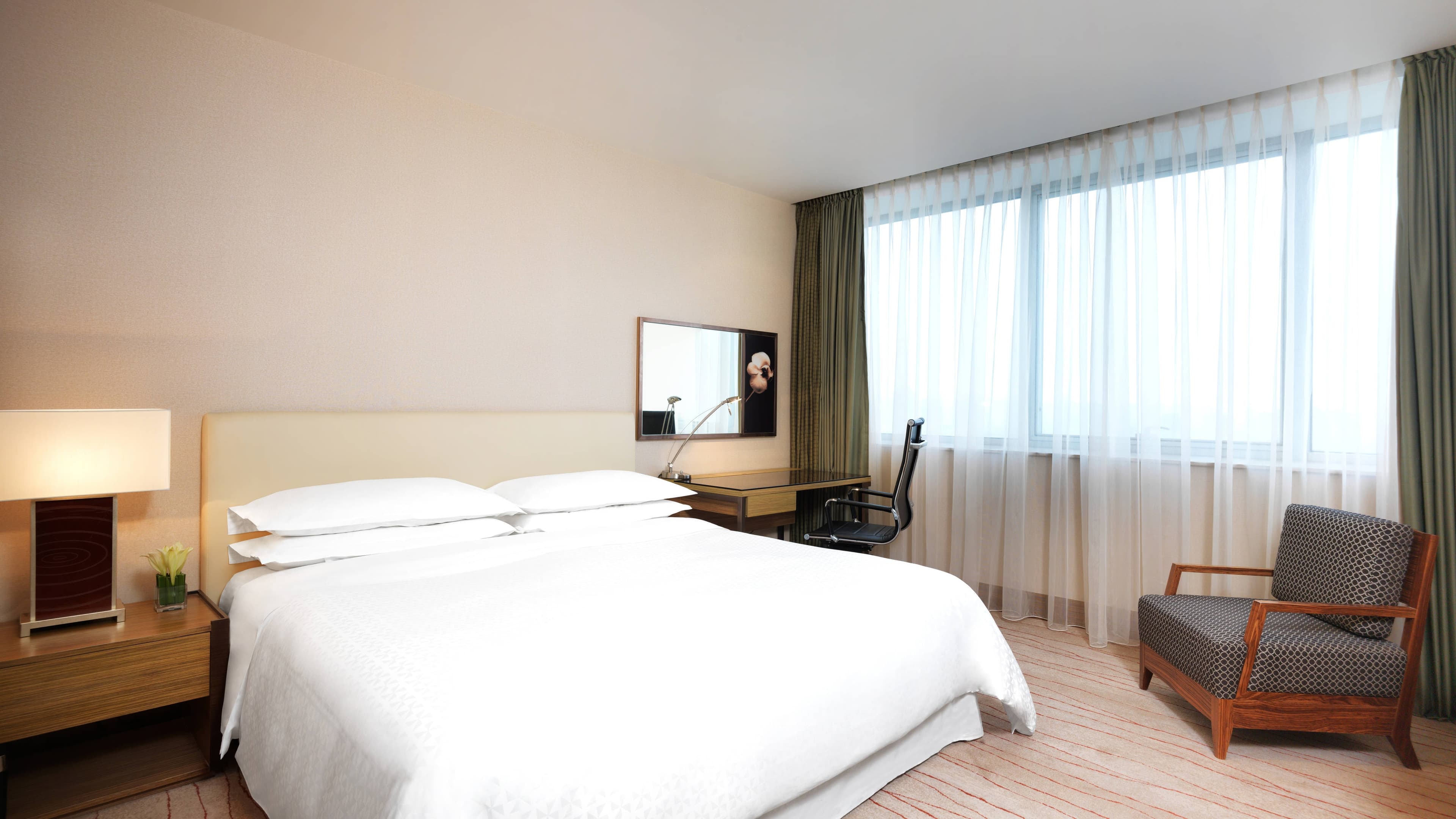 Four Points by Sheraton Shanghai, Daning — 11